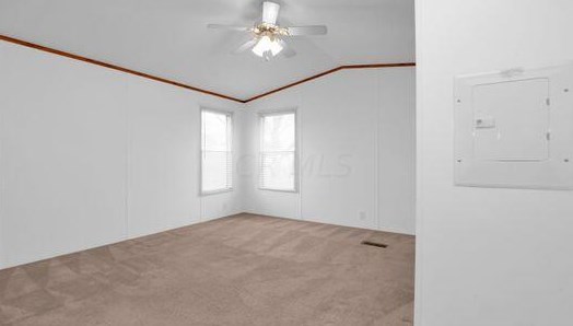 170 Spruce Ridge Dr, Ashville OH  43103-1090 exterior