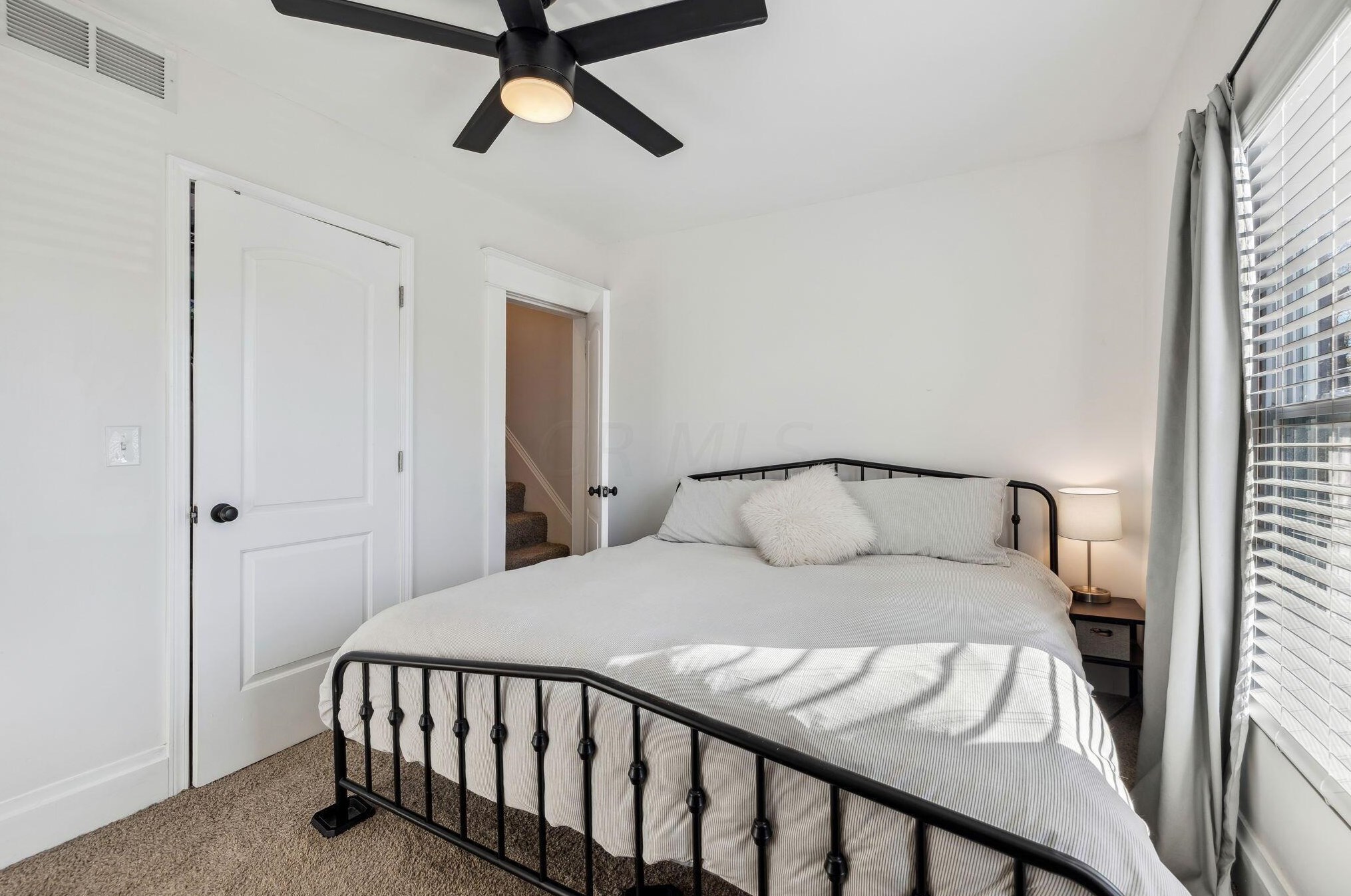 130 Dana Ave, Columbus OH  43222-1329 exterior