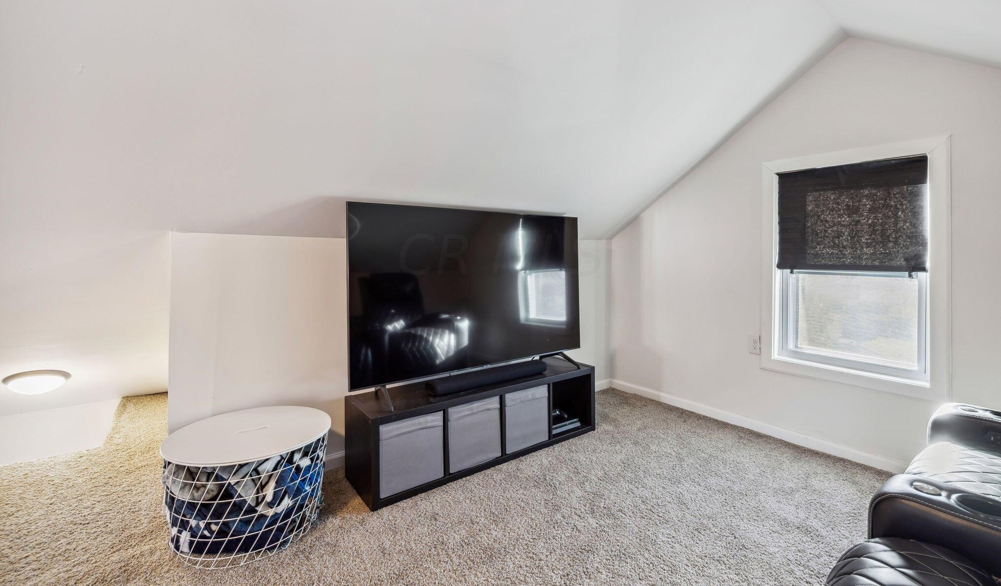 130 Dana Ave, Columbus OH  43222-1329 exterior