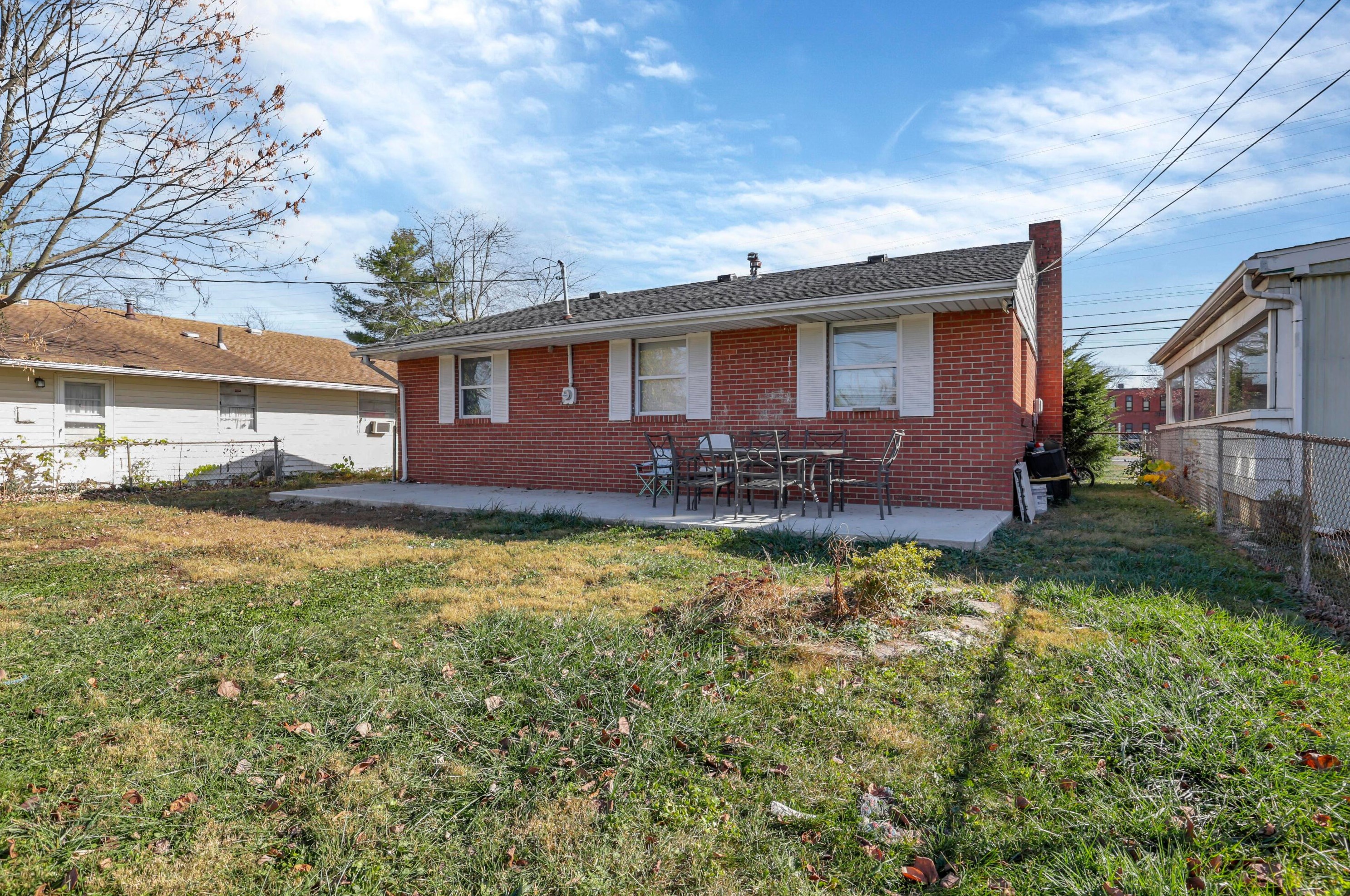 2943 Parsons Ave, Columbus OH  43207-3741 exterior