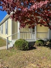 453 Jackson St, Nelsonville, OH 45764