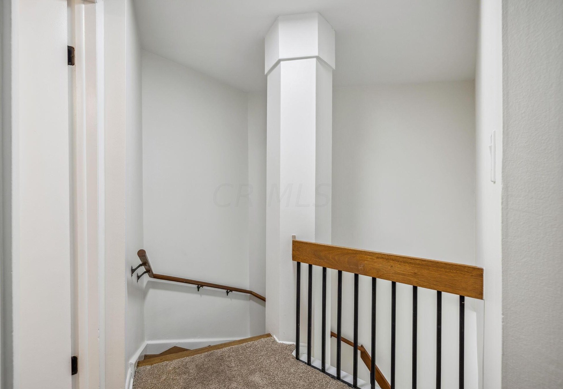 1568 Lafayette Dr, Columbus OH 43220-3867 exterior