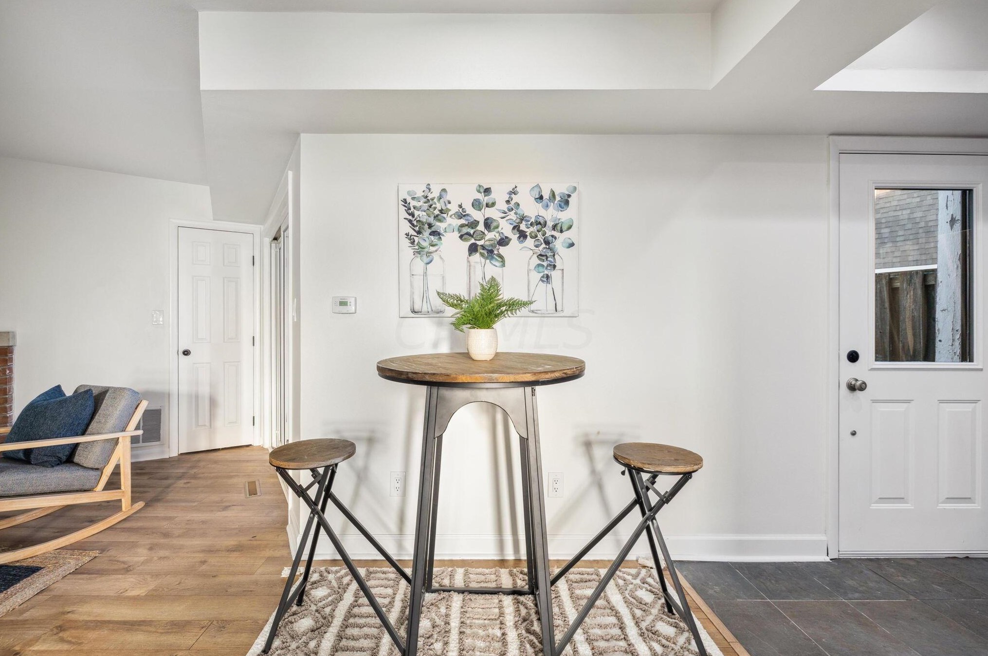 1568 Lafayette Dr, Columbus OH 43220-3867 exterior