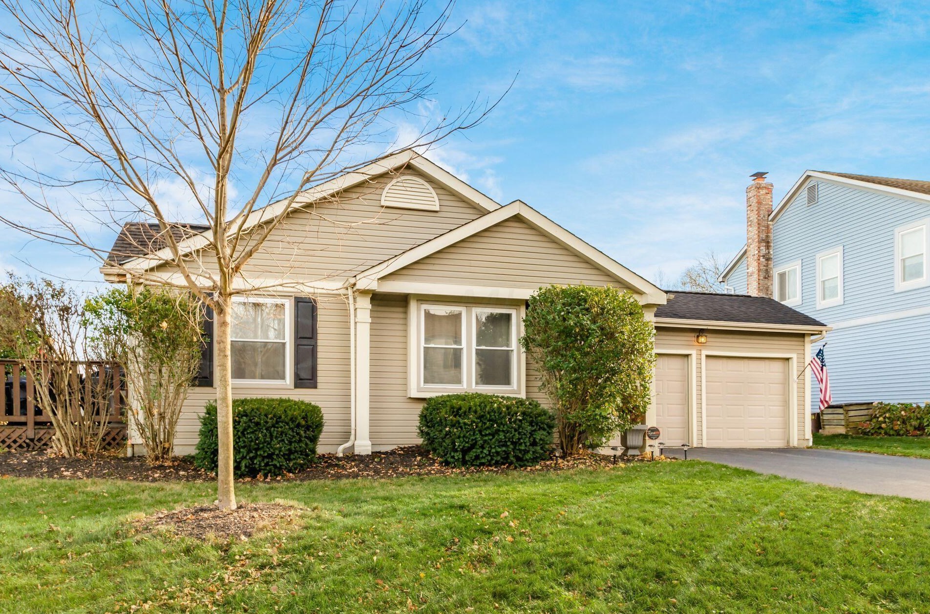 3857 Pinto Ct, Columbus, OH 43221-5718