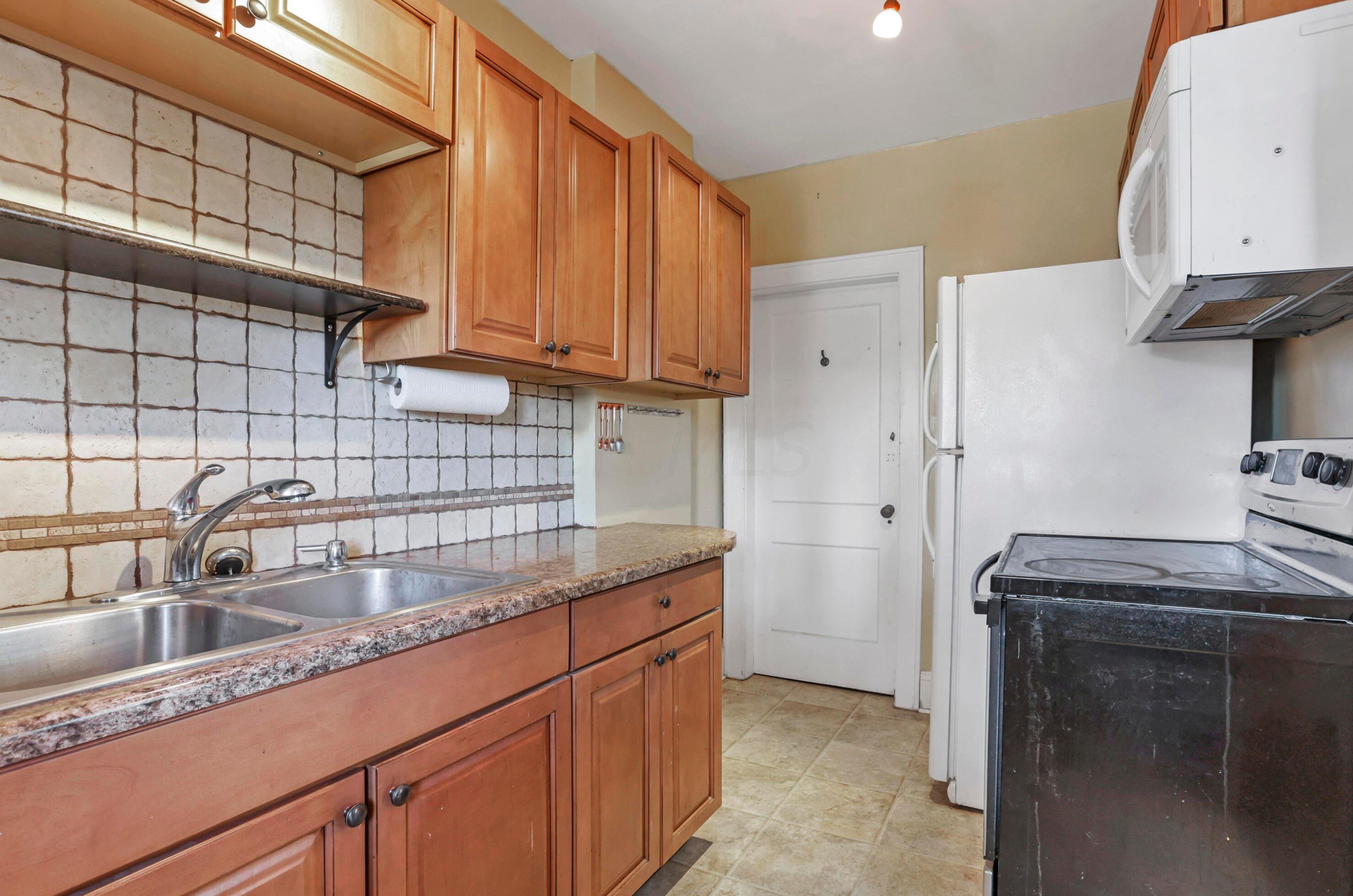 43 Weber Rd, Columbus OH 43202-2234 exterior