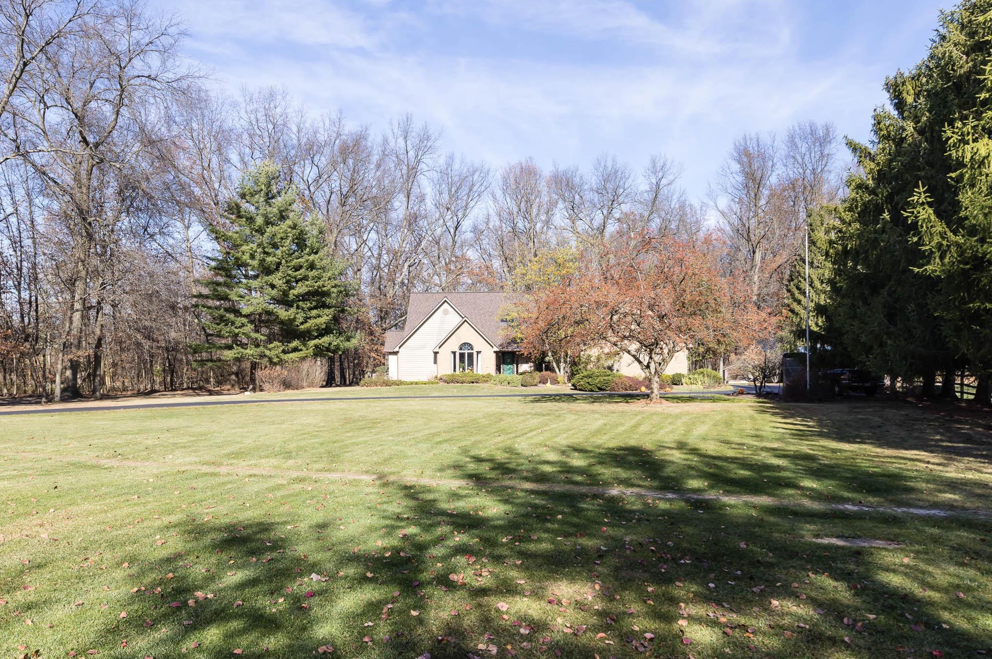 10001 Covan Dr, Westerville, OH 43082-9214