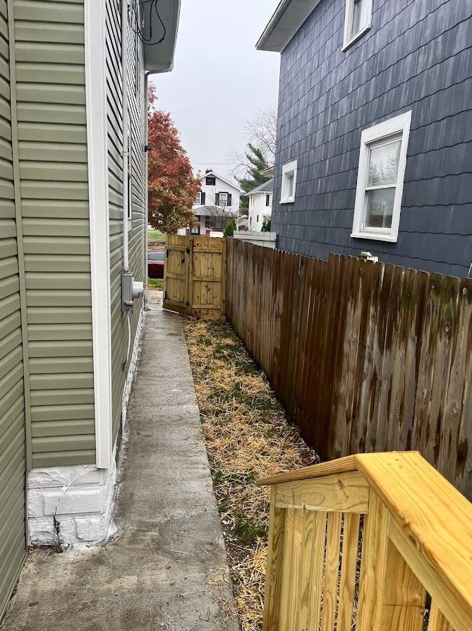 129 Ter Ave, Columbus OH 43204-3789 exterior