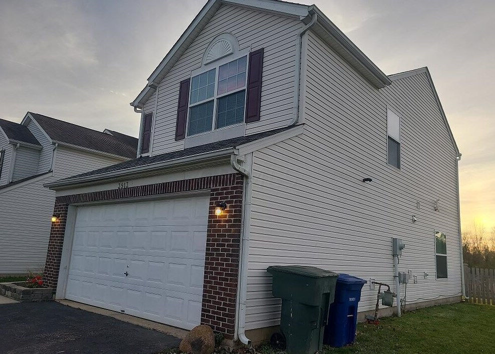 3913 Boyer Ridge Dr, Cnl Wnchstr OH  43110-7800 exterior