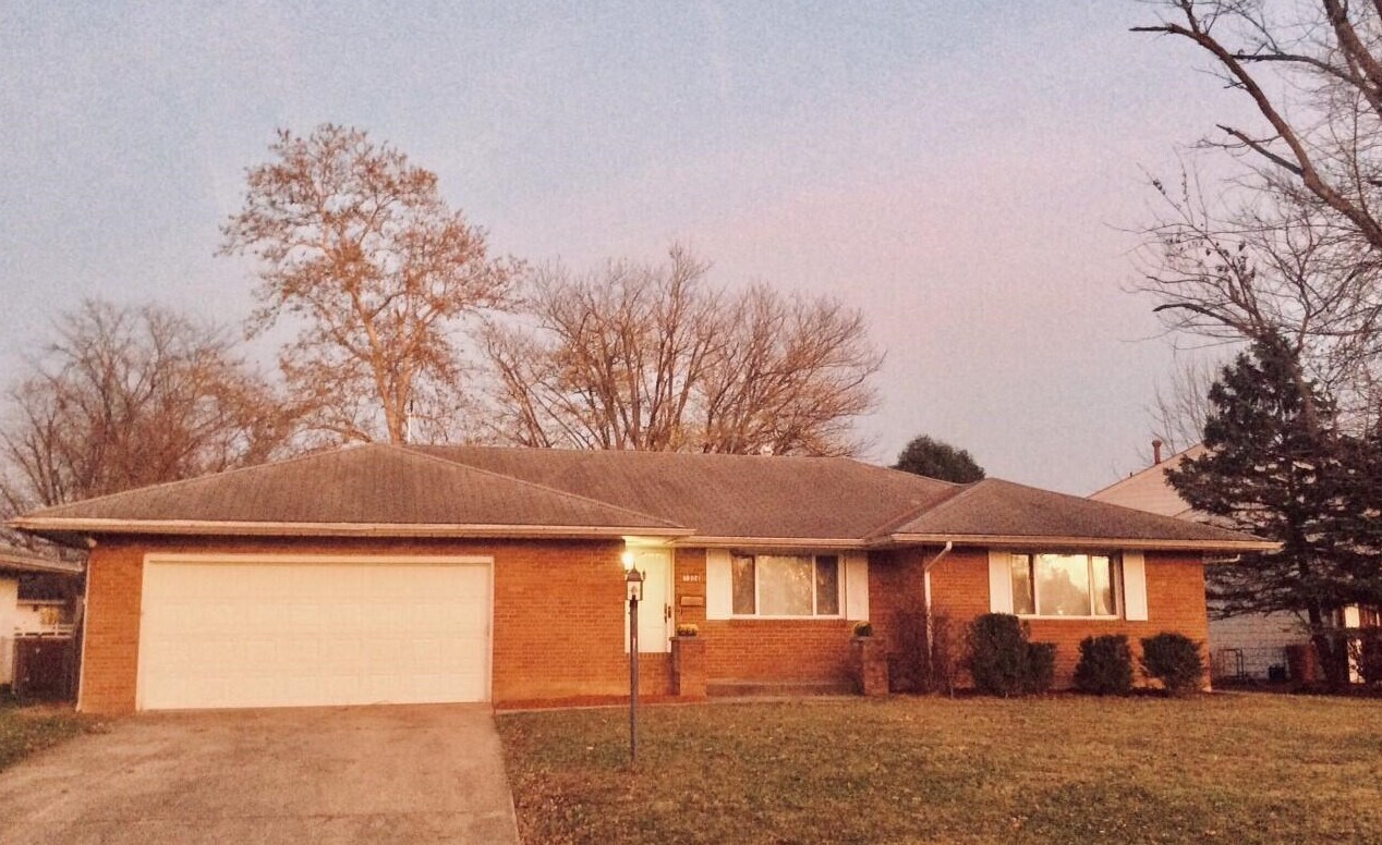 1304 Bellflower Ave, Columbus, OH 43204-2230
