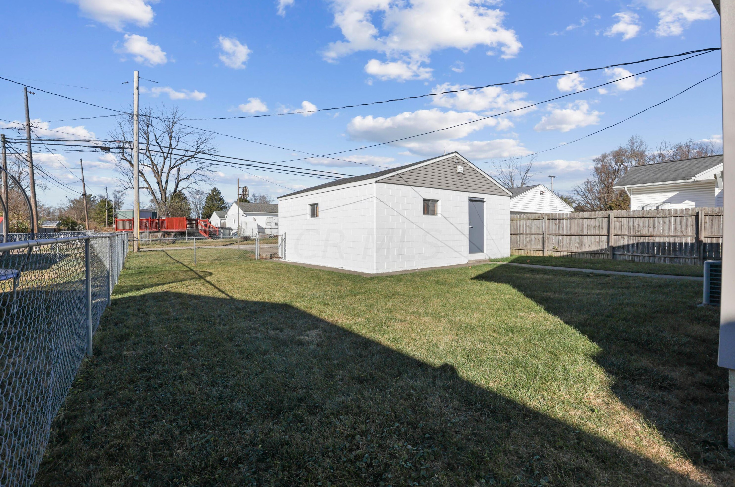 1137 Brown Rd, Columbus OH 43223-3003 exterior