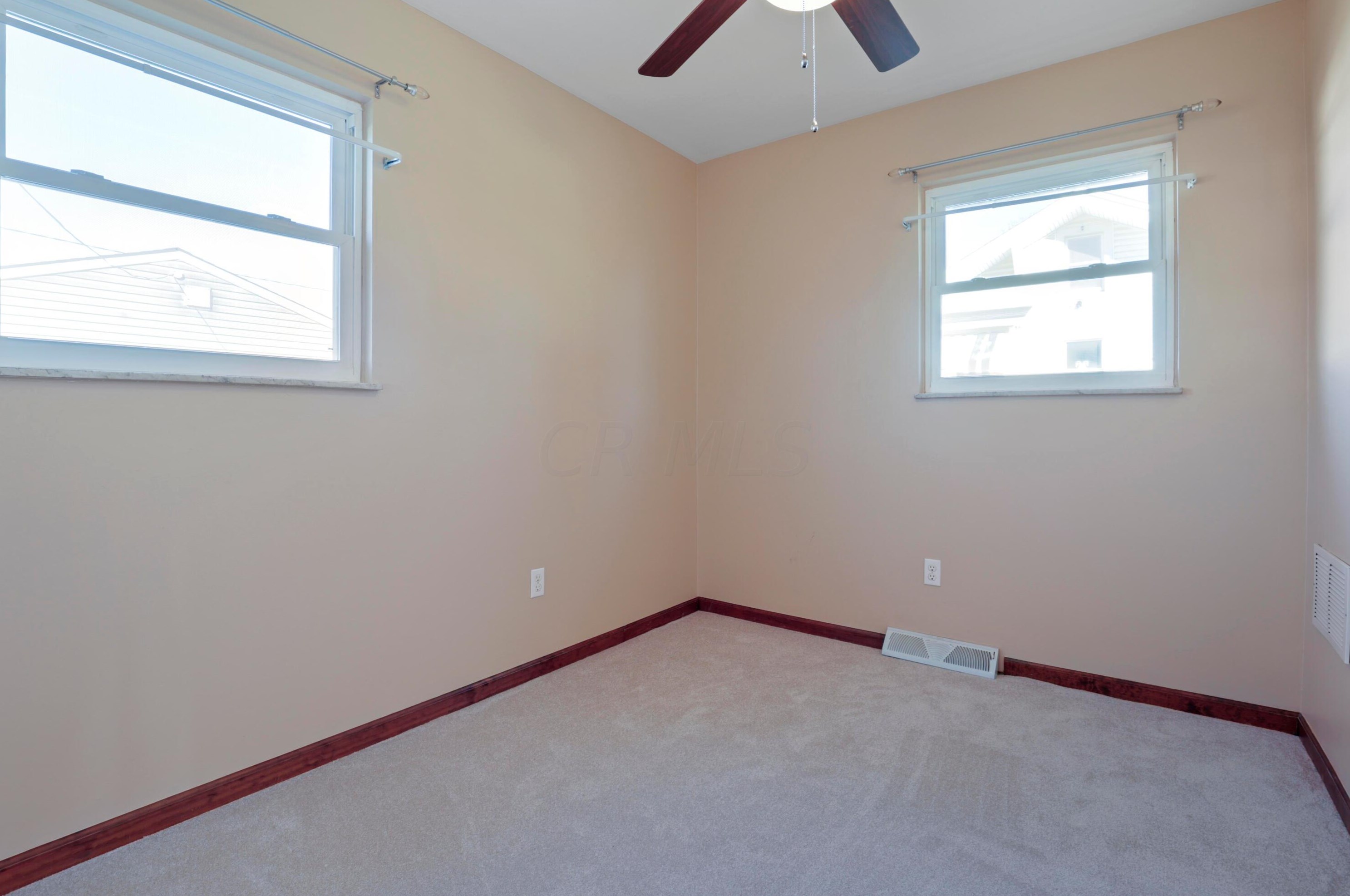 1137 Brown Rd, Columbus OH 43223-3003 exterior