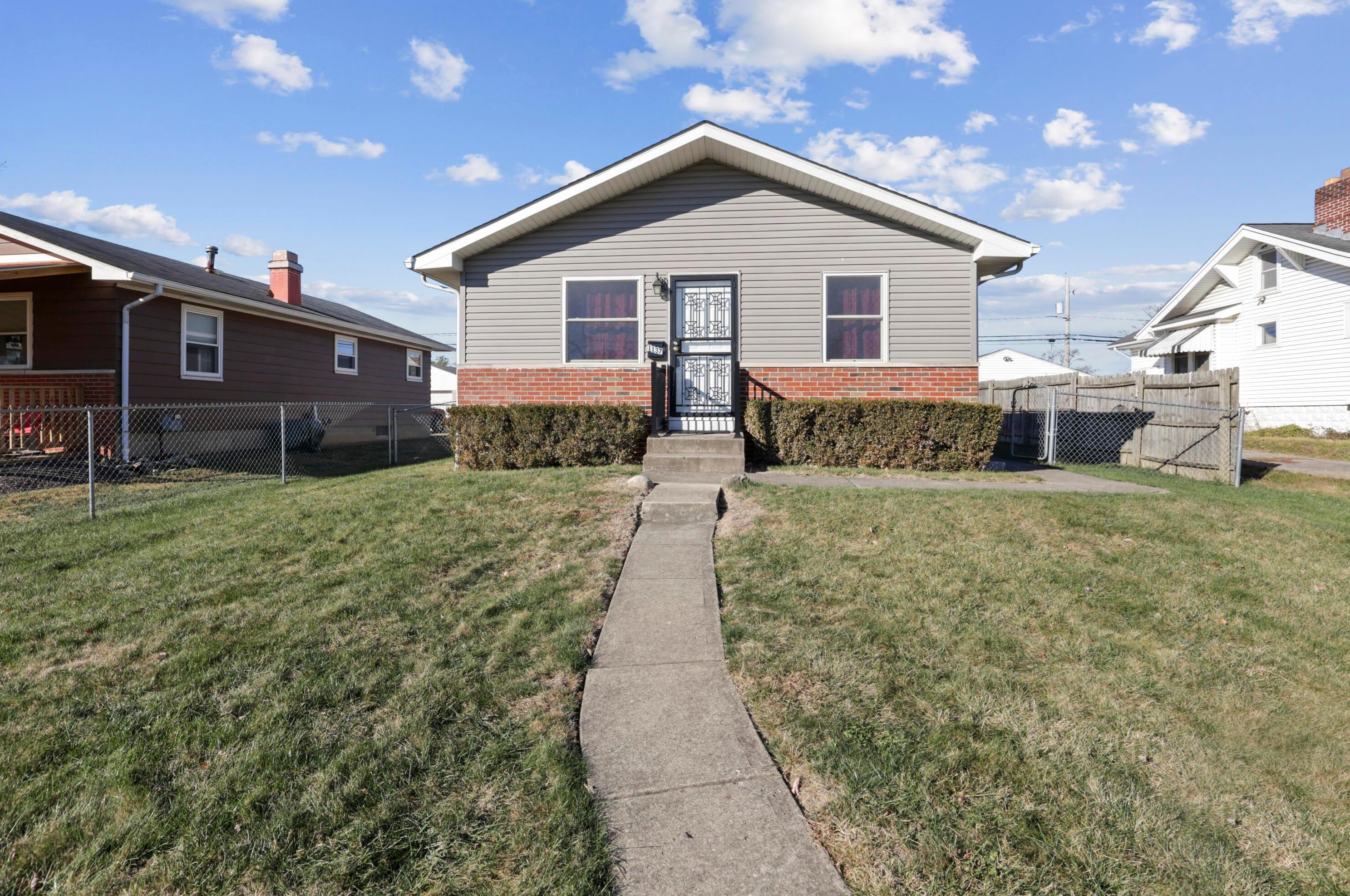 1137 Brown Rd, Columbus OH 43223-3003 exterior