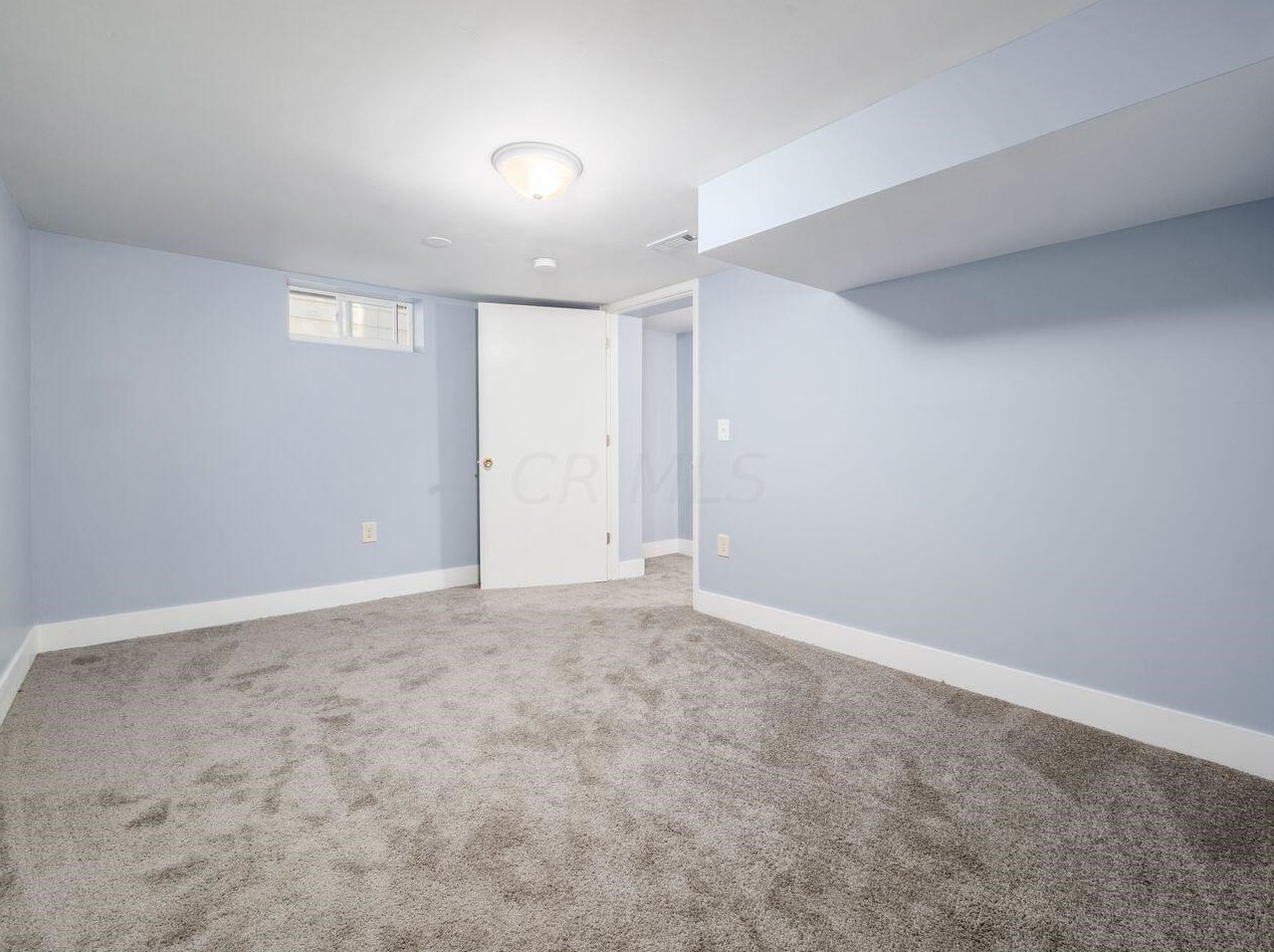 2258 Ontario St, Columbus OH  43211-2005 exterior