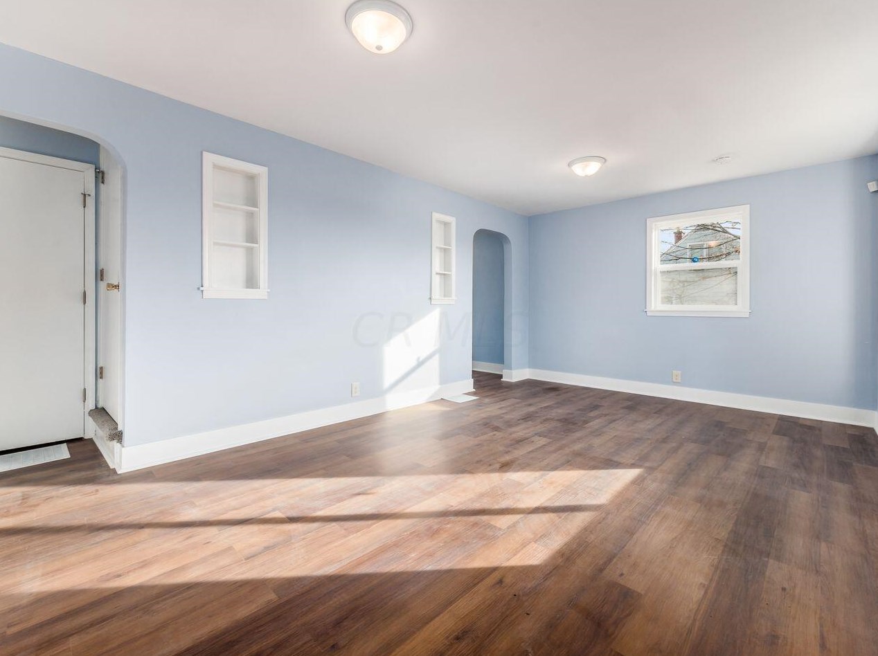 2258 Ontario St, Columbus OH  43211-2005 exterior