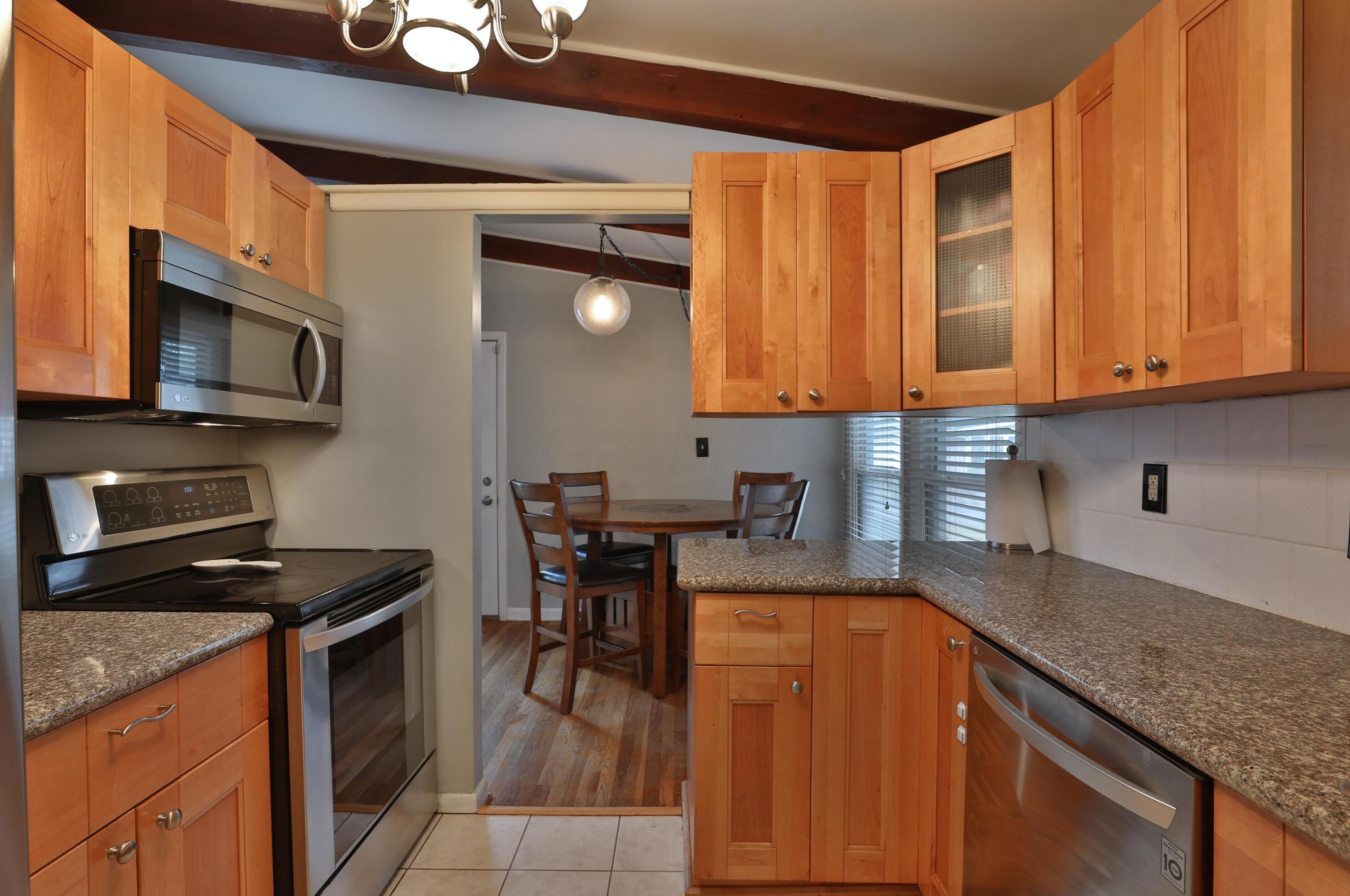 1108 Elmore Ave, Columbus OH  43224-2715 exterior