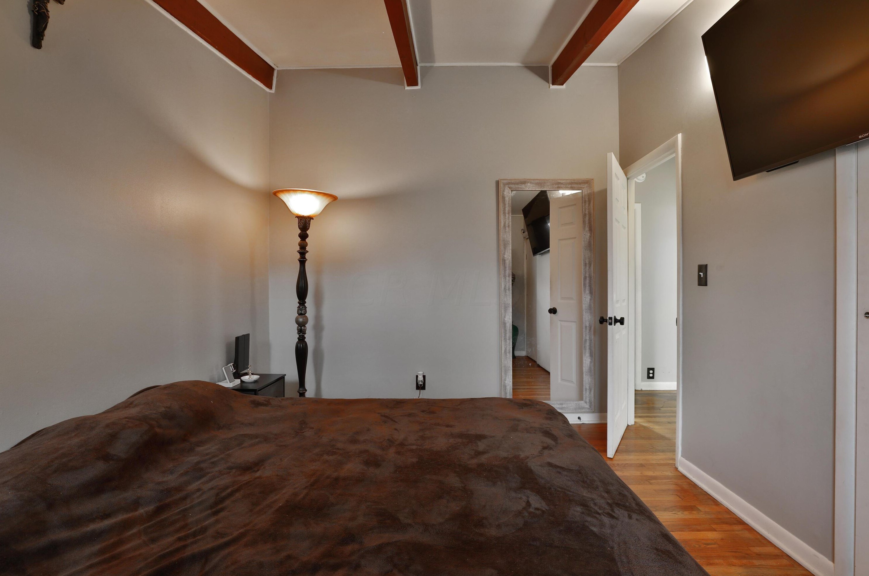 1108 Elmore Ave, Columbus OH  43224-2715 exterior