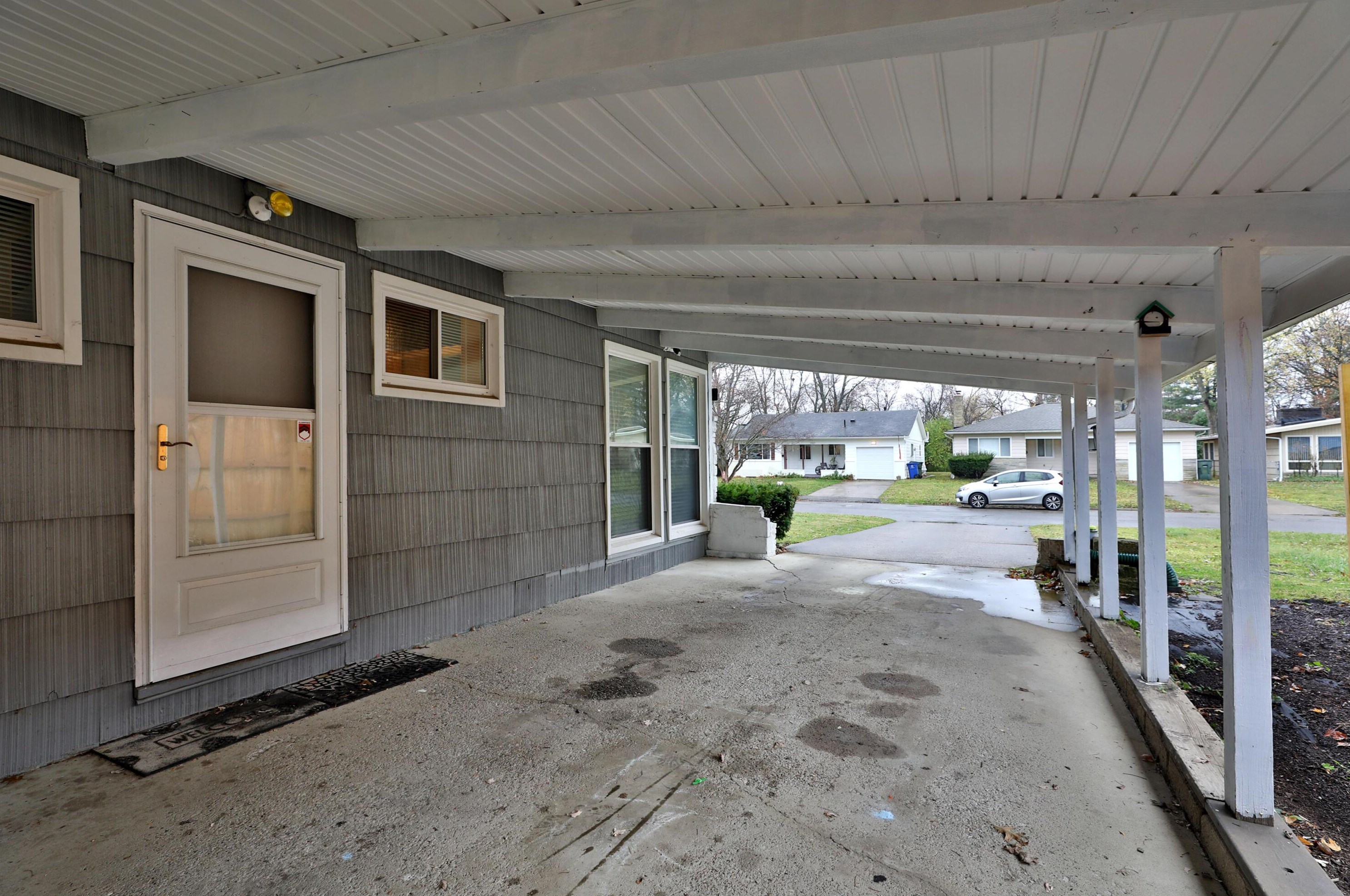 1108 Elmore Ave, Columbus OH  43224-2715 exterior