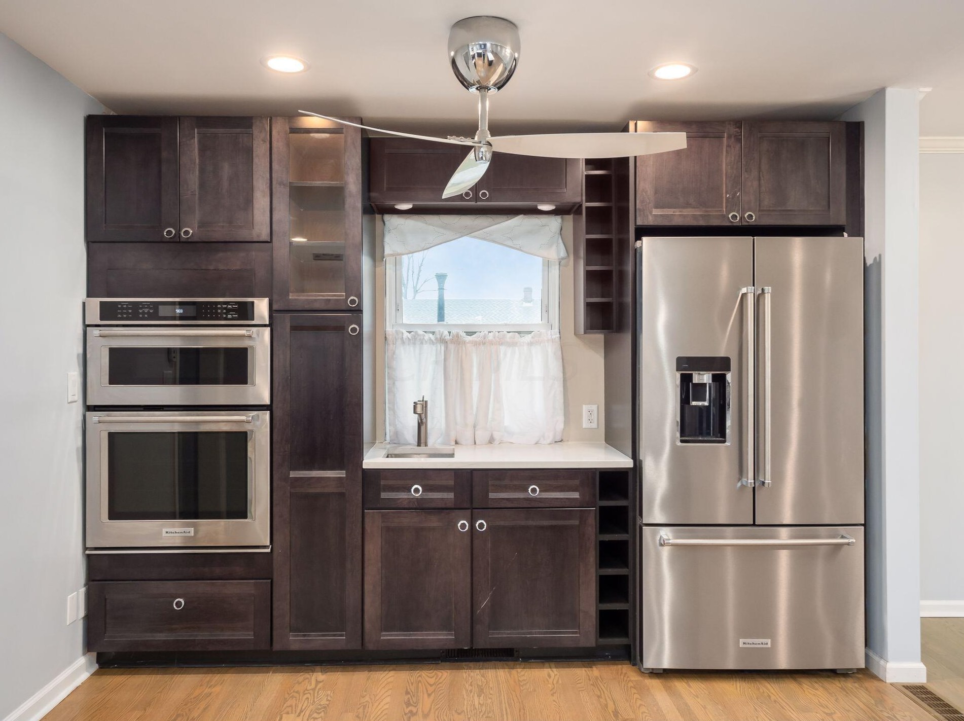 2511 Schaaf Dr, Columbus OH  43209-3209 exterior