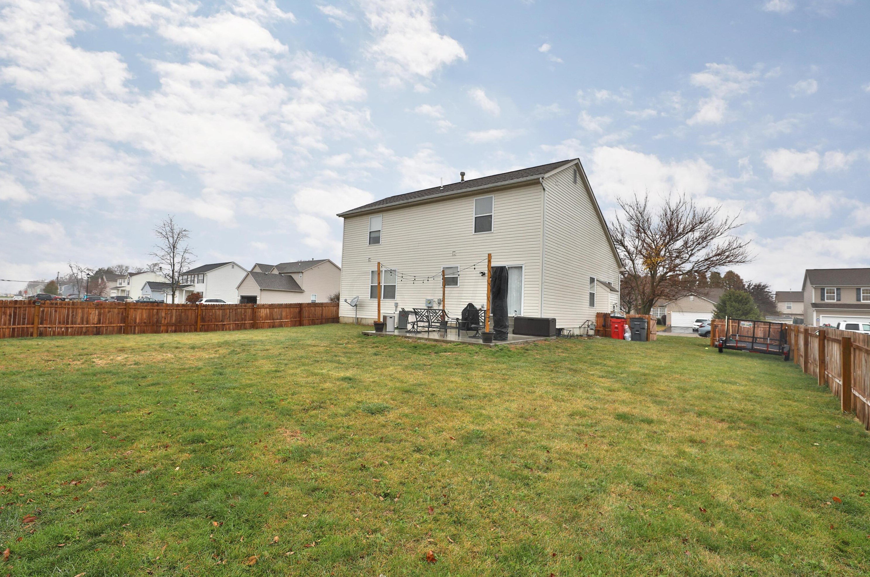 580 Euclid Ave, Ashville OH  43103-2512 exterior