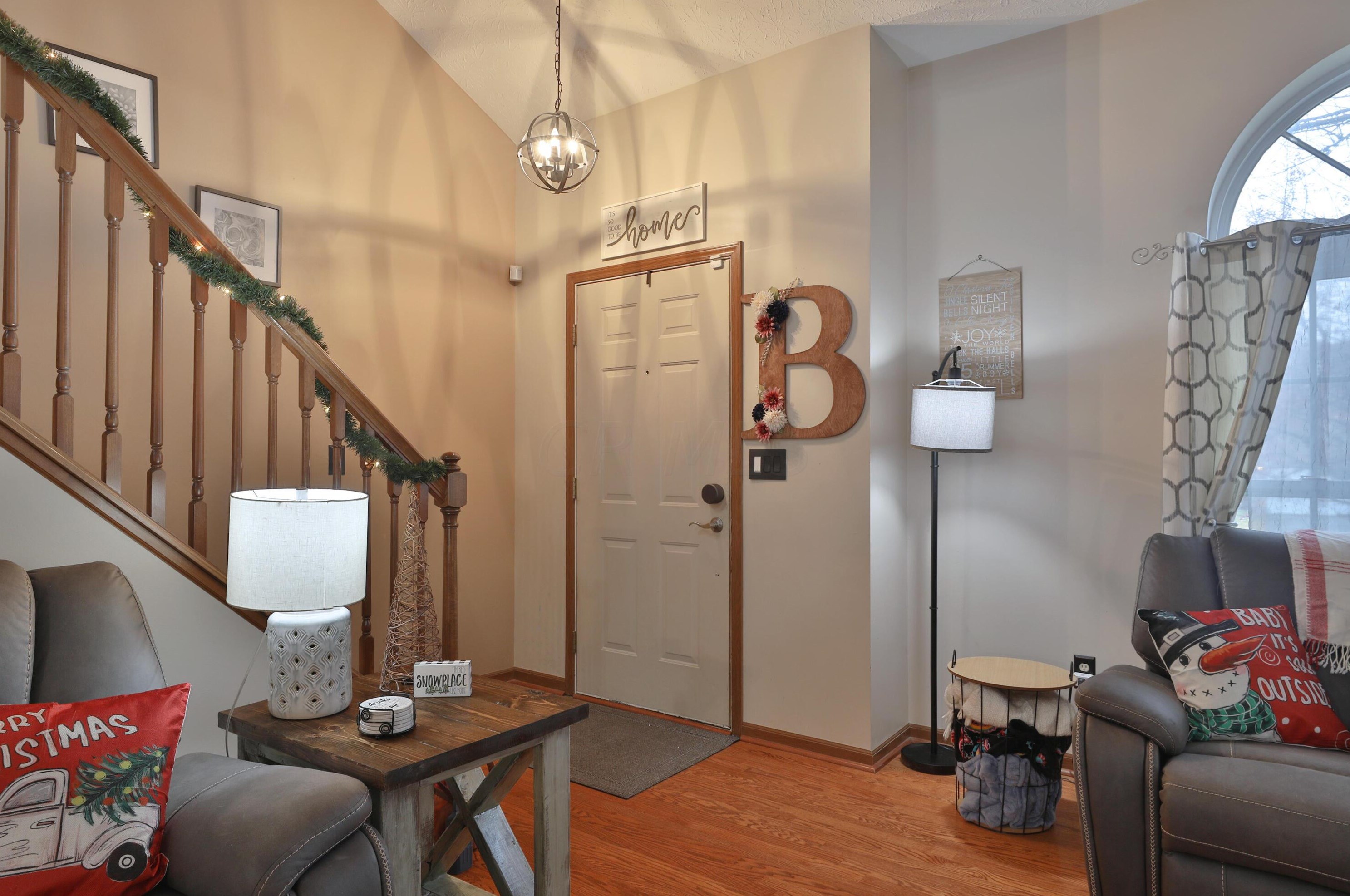 580 Euclid Ave, Ashville OH  43103-2512 exterior