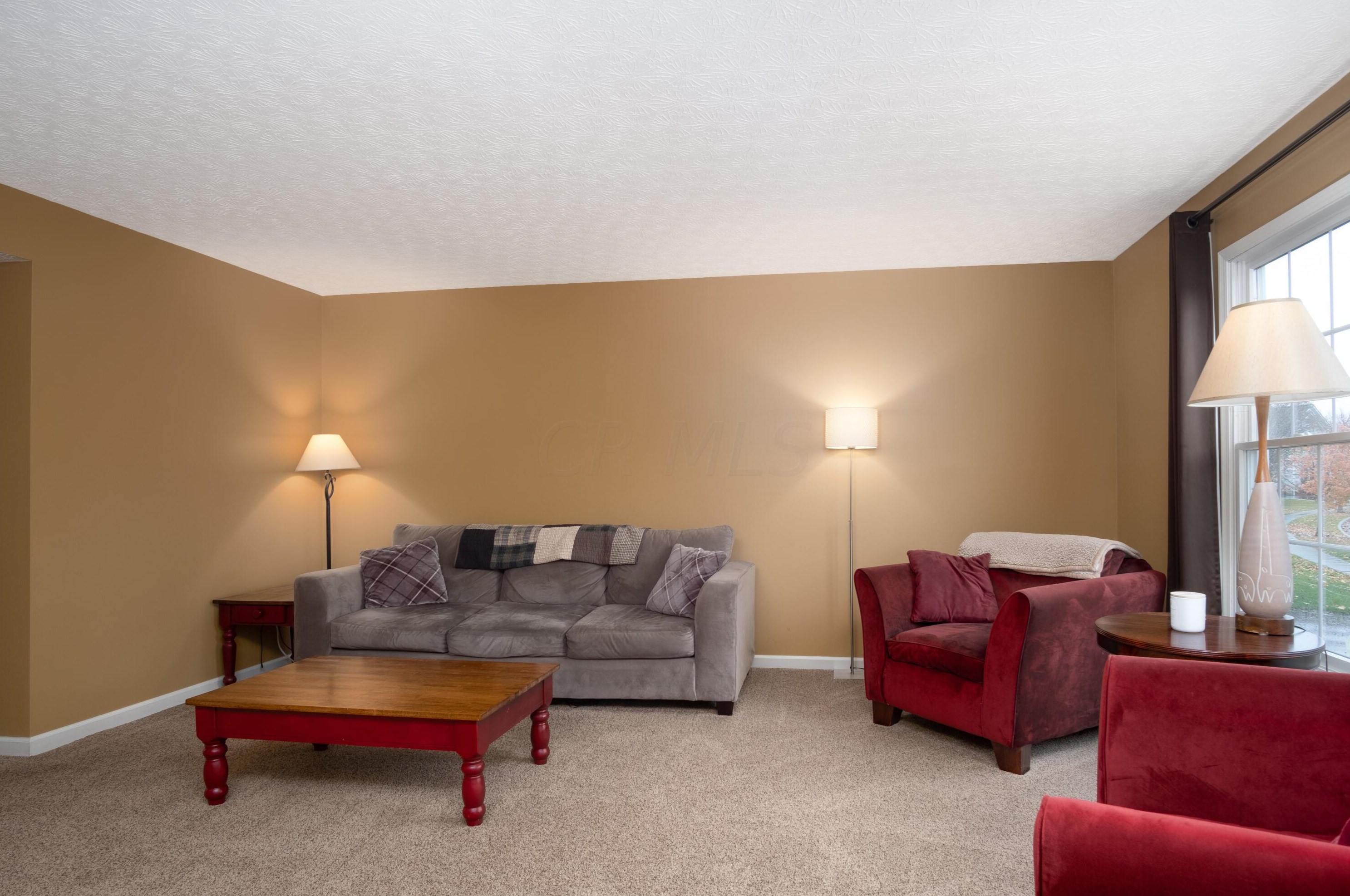 3511 Brewton Dr, Westerville, OH 43081-9638
