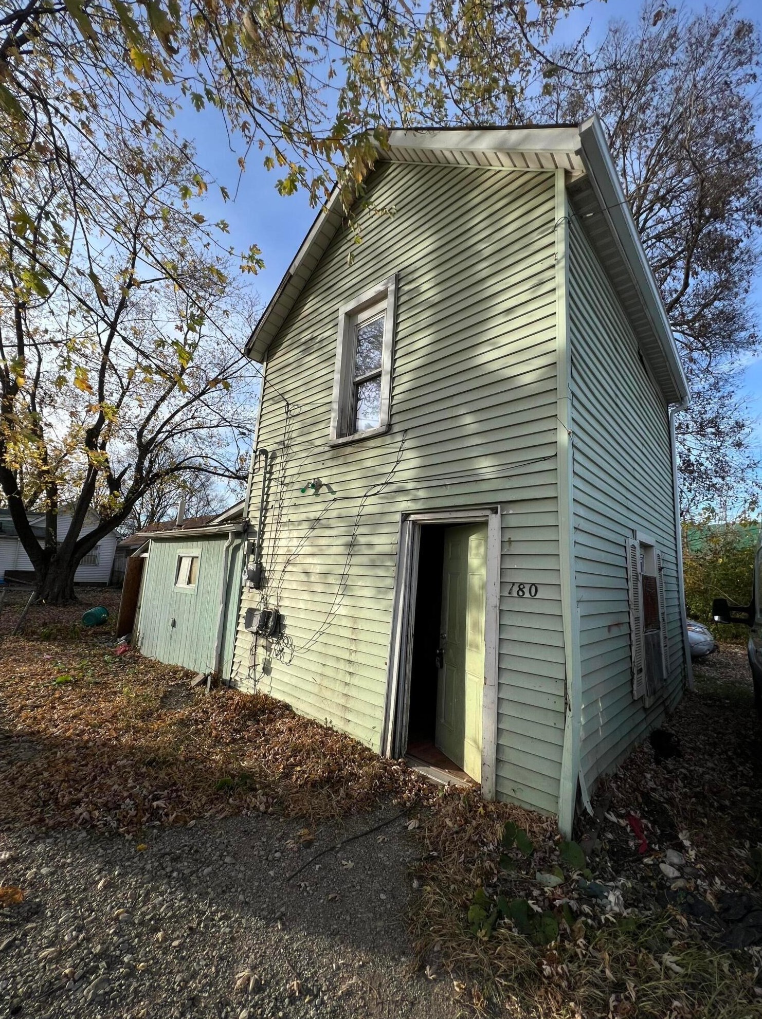 180 Hayden Ave, Columbus, OH 43222