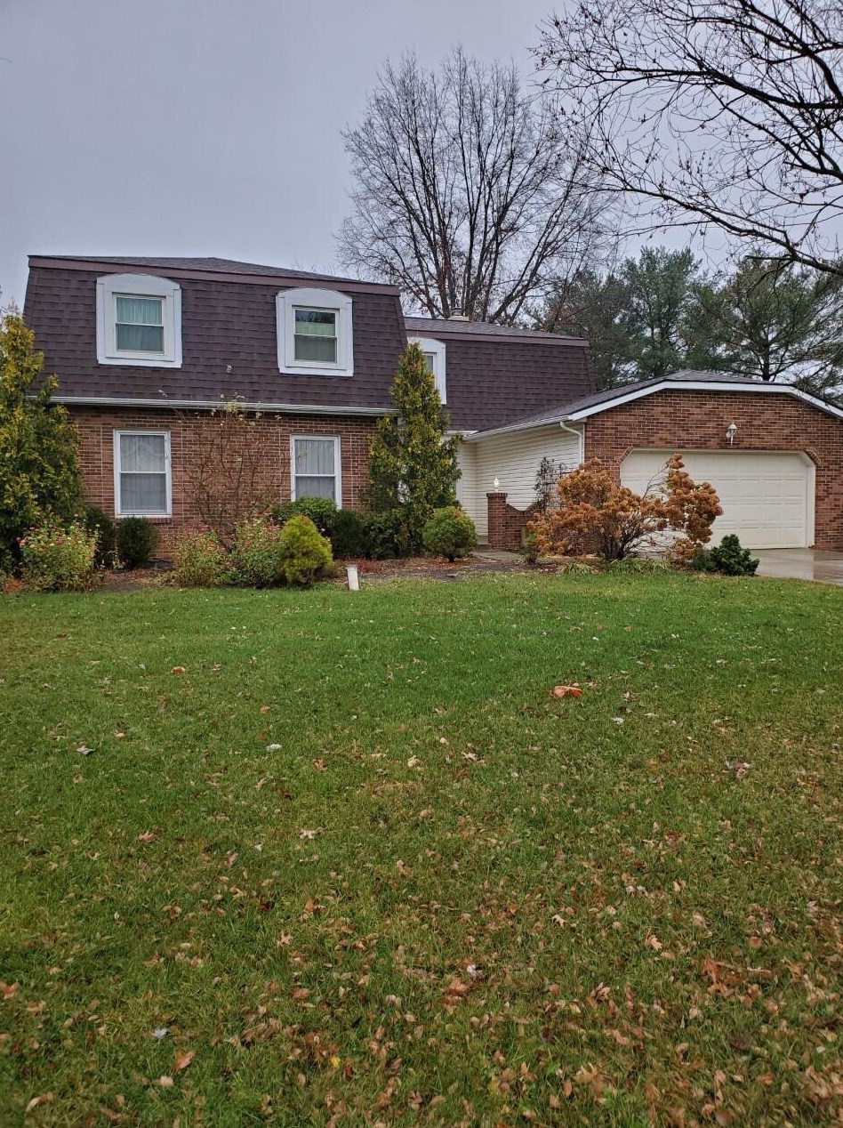 7620 Oberlin Ct, Lancaster, OH 43130-9233