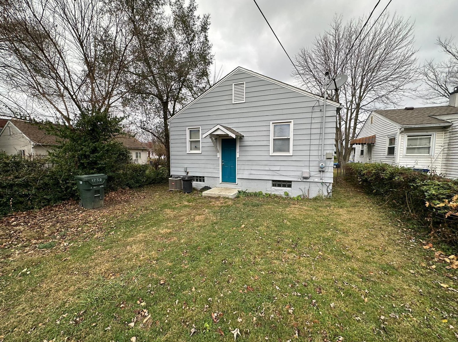 1253 16th Ave, Columbus OH  43211-2807 exterior