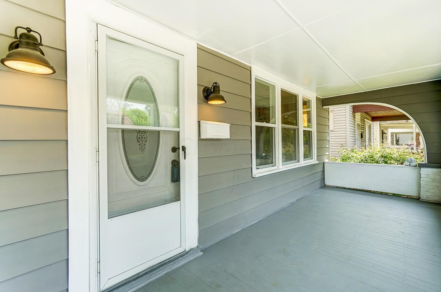 70 Burgess Ave, Columbus OH  43204-3251 exterior