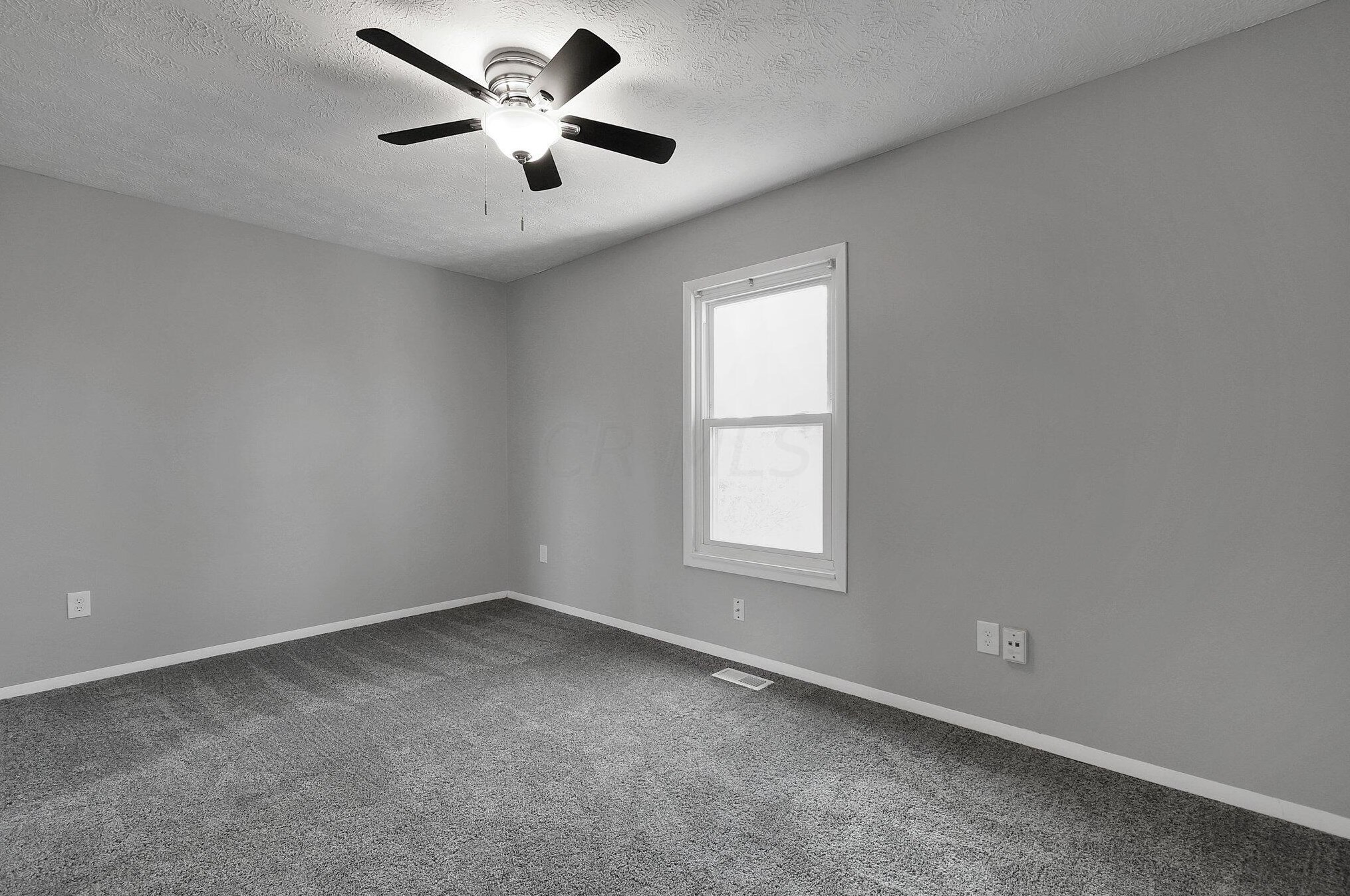 3363 Hines Rd, Columbus OH  43230-2063 exterior