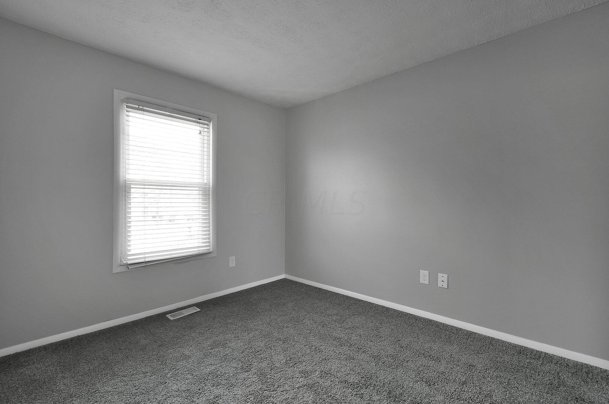 3363 Hines Rd, Columbus OH  43230-2063 exterior