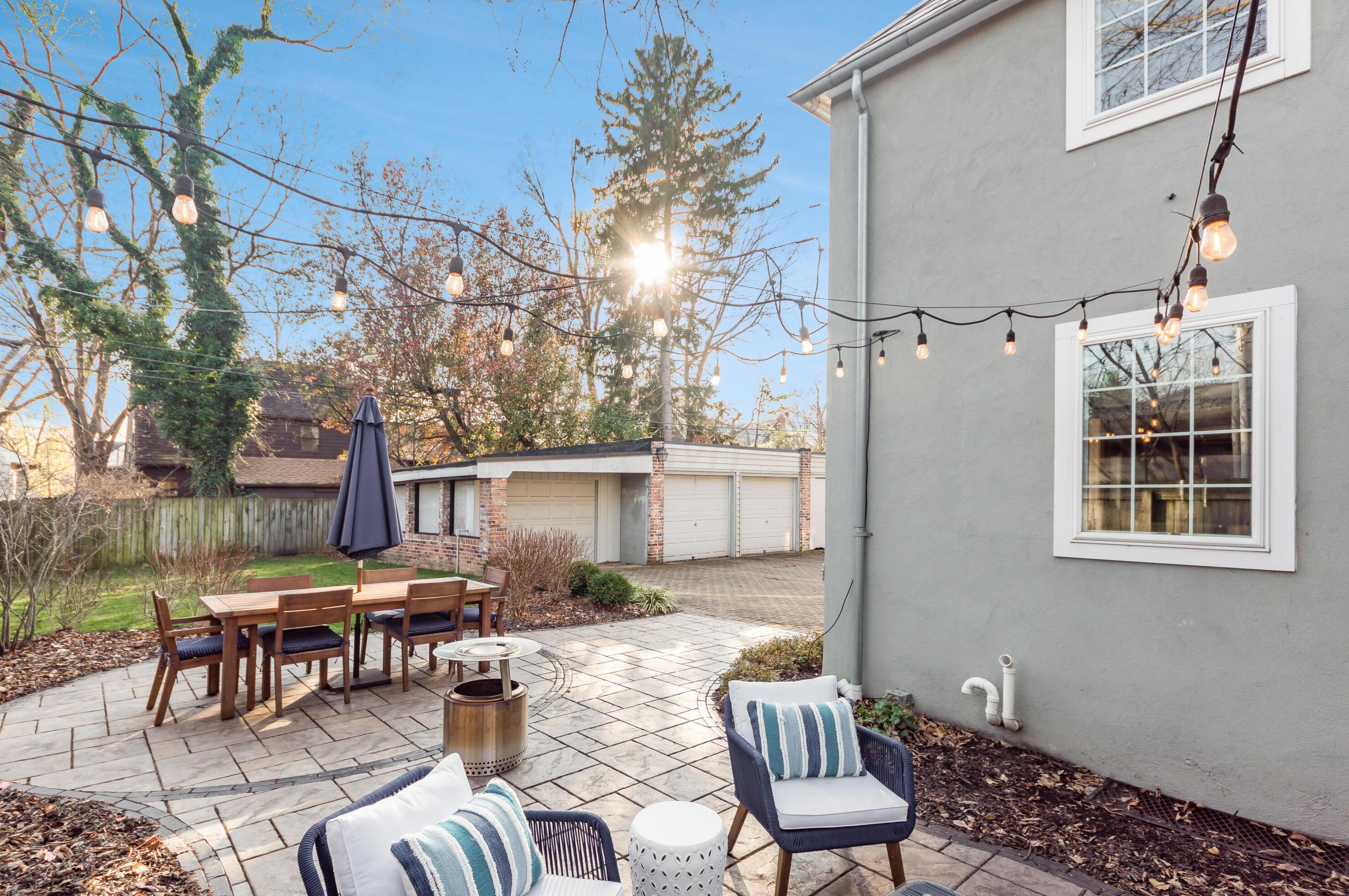 1943 Lane Ave, Columbus OH 43221-3250 exterior