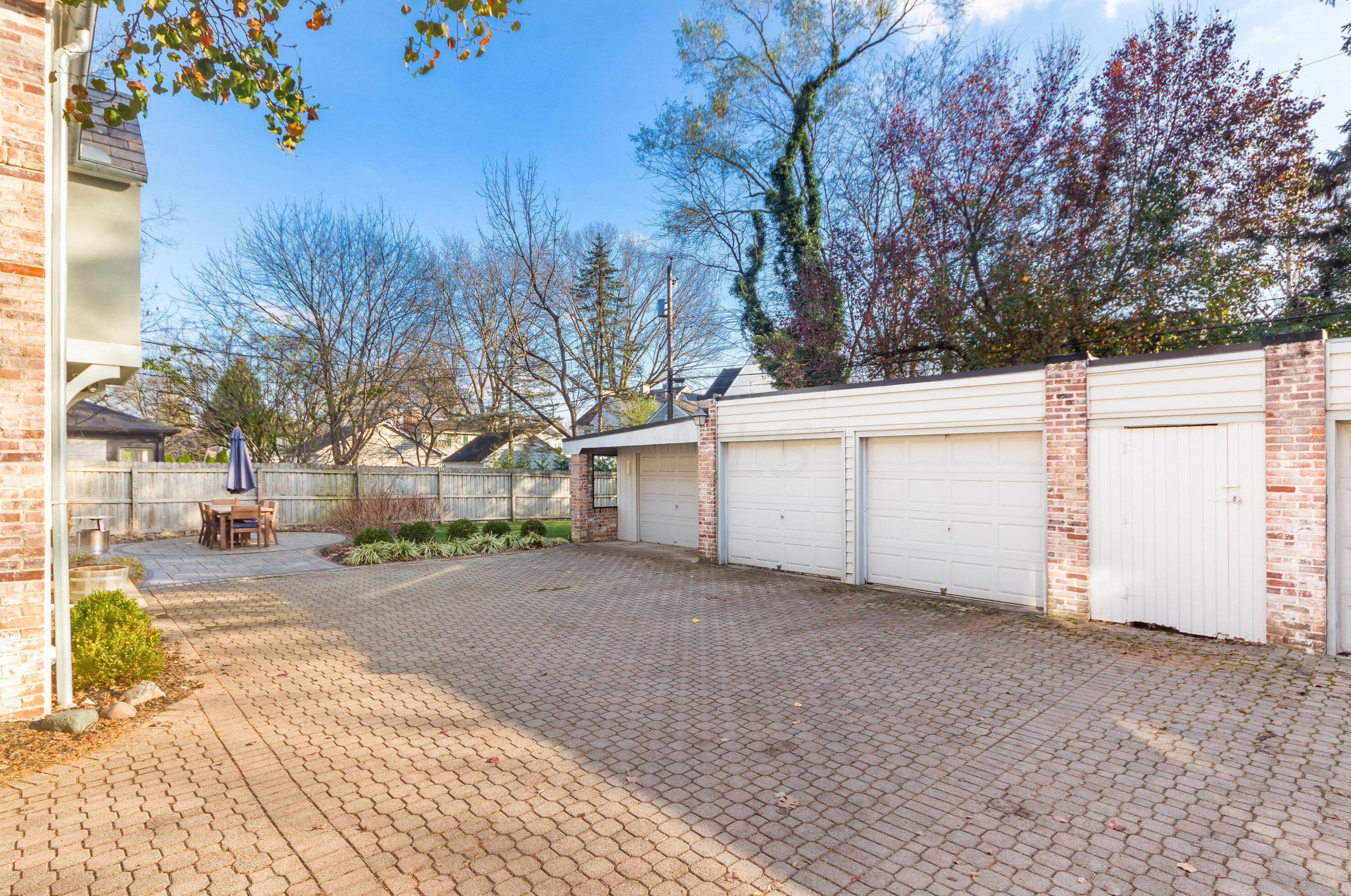 1943 Lane Ave, Columbus OH 43221-3250 exterior