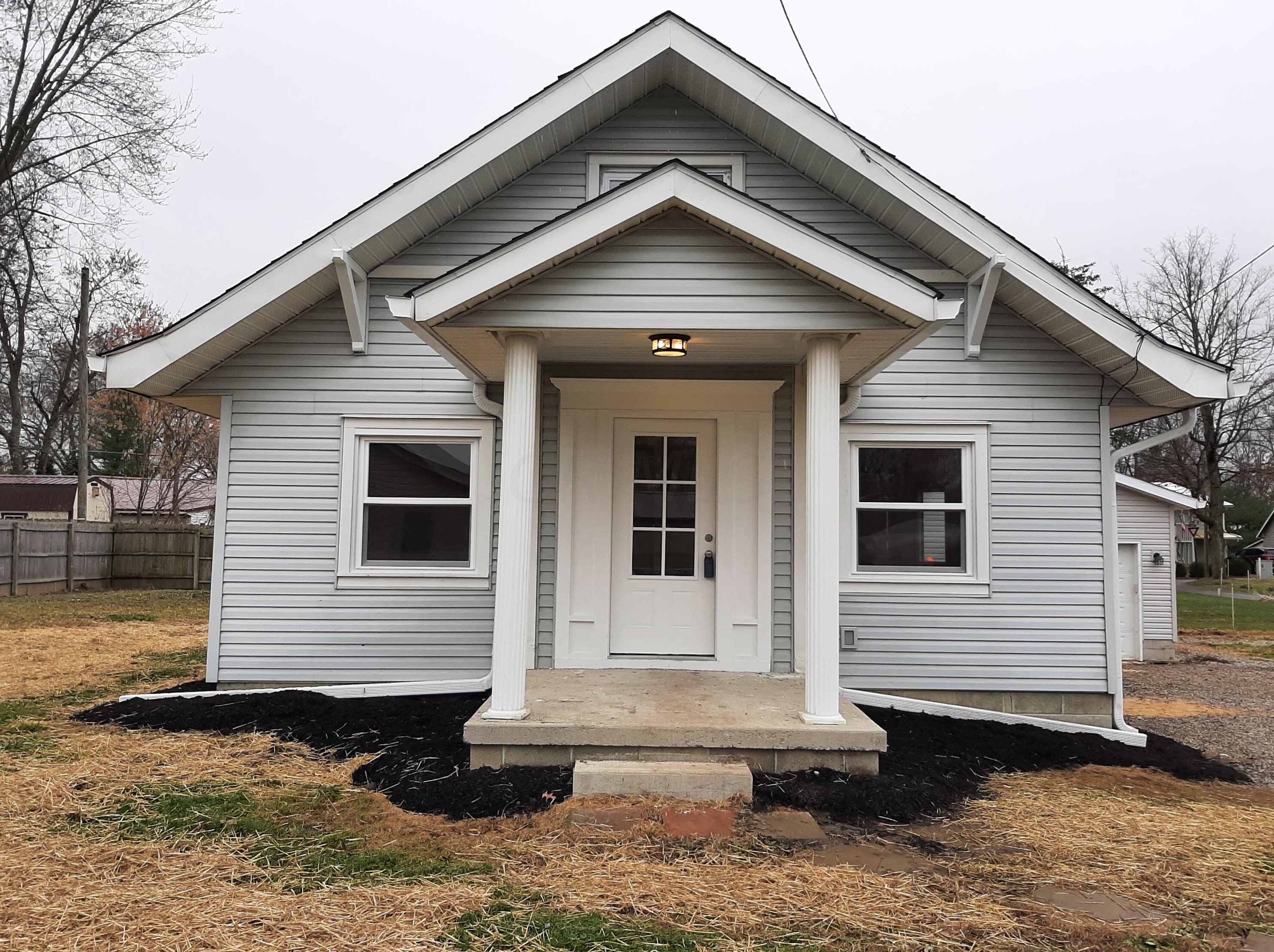 386 Myers Ave, Buckeye Lake, OH 43008