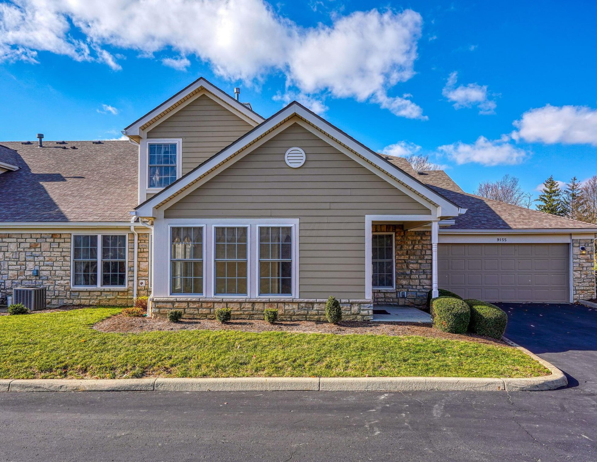 9155 Gramford St, Columbus, OH 43240-6106
