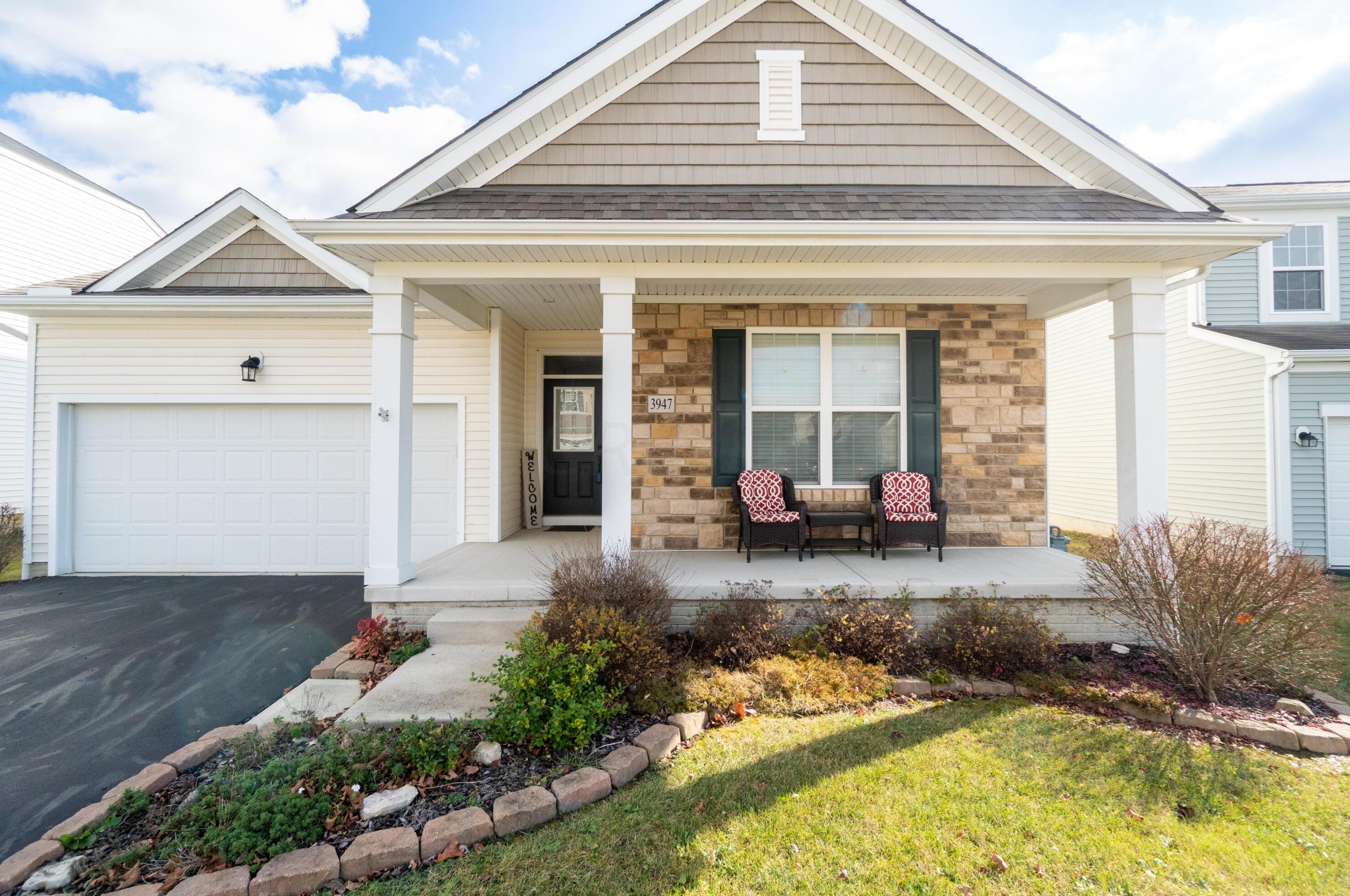 3947 Snowshoe Ave, Darbydale, OH 43123-1198