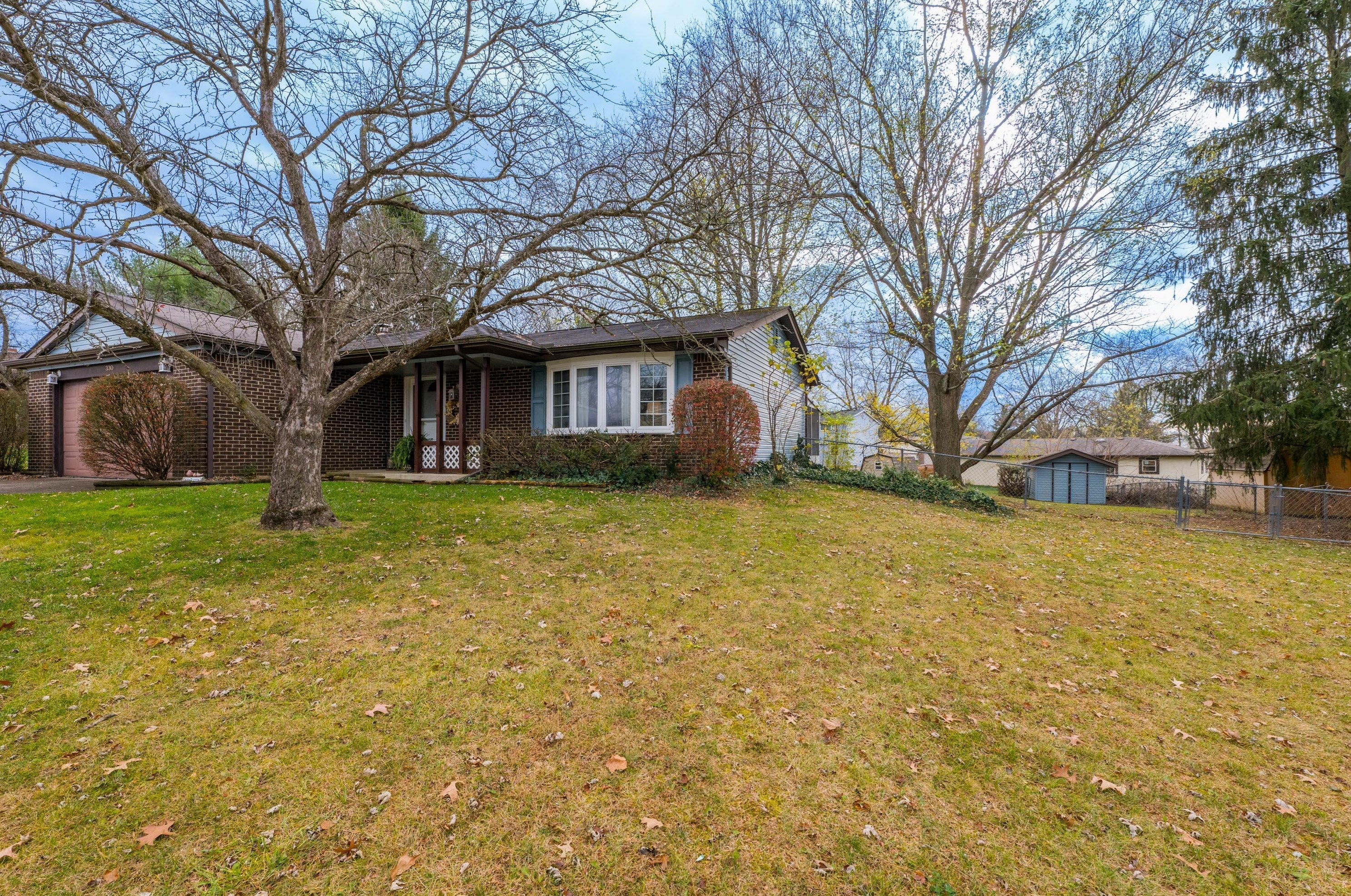 330 Dellfield Way, Columbus, OH 43230-3226
