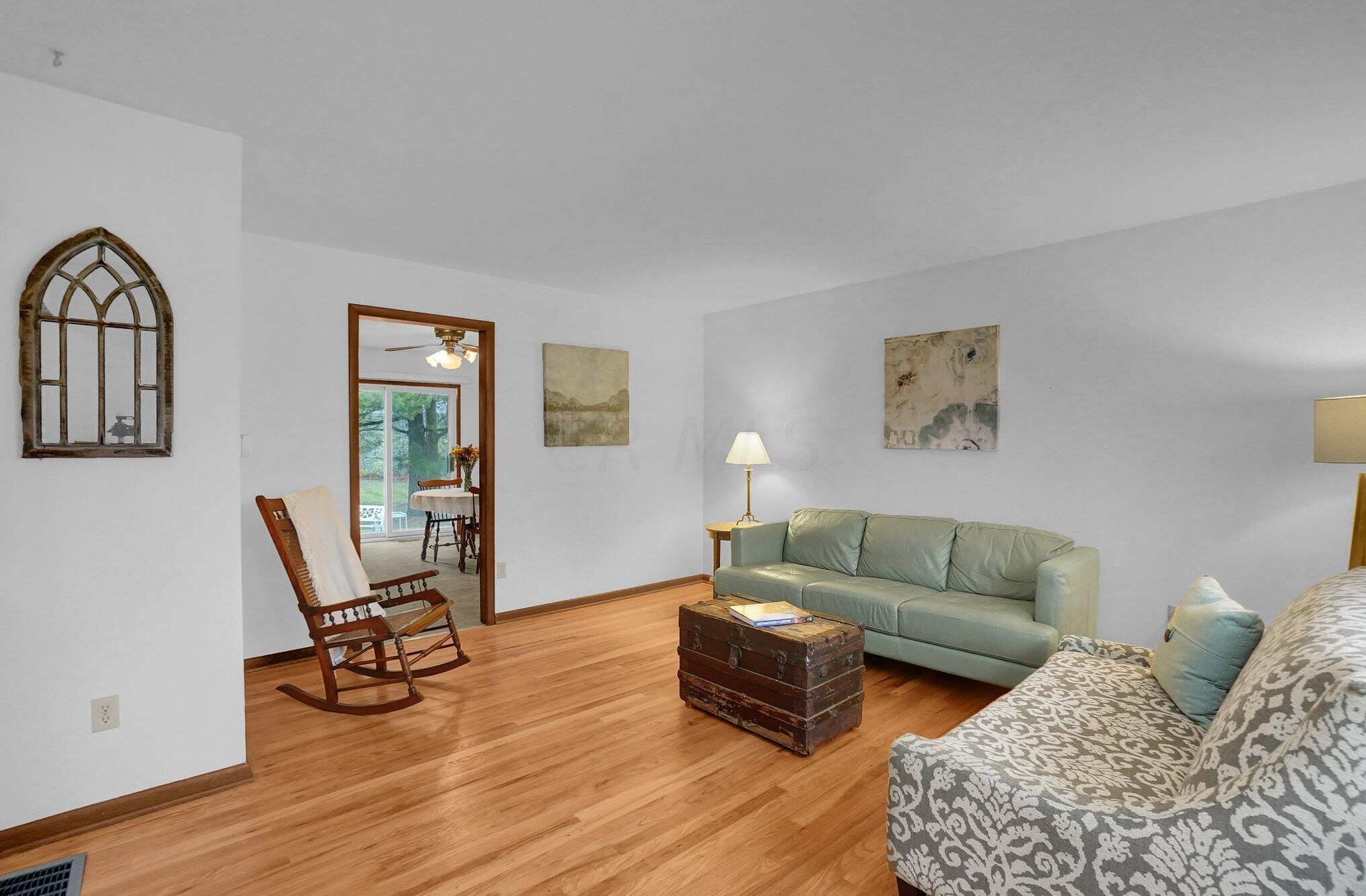 6569 Bosworth Sq, Columbus OH 43229-1328 exterior