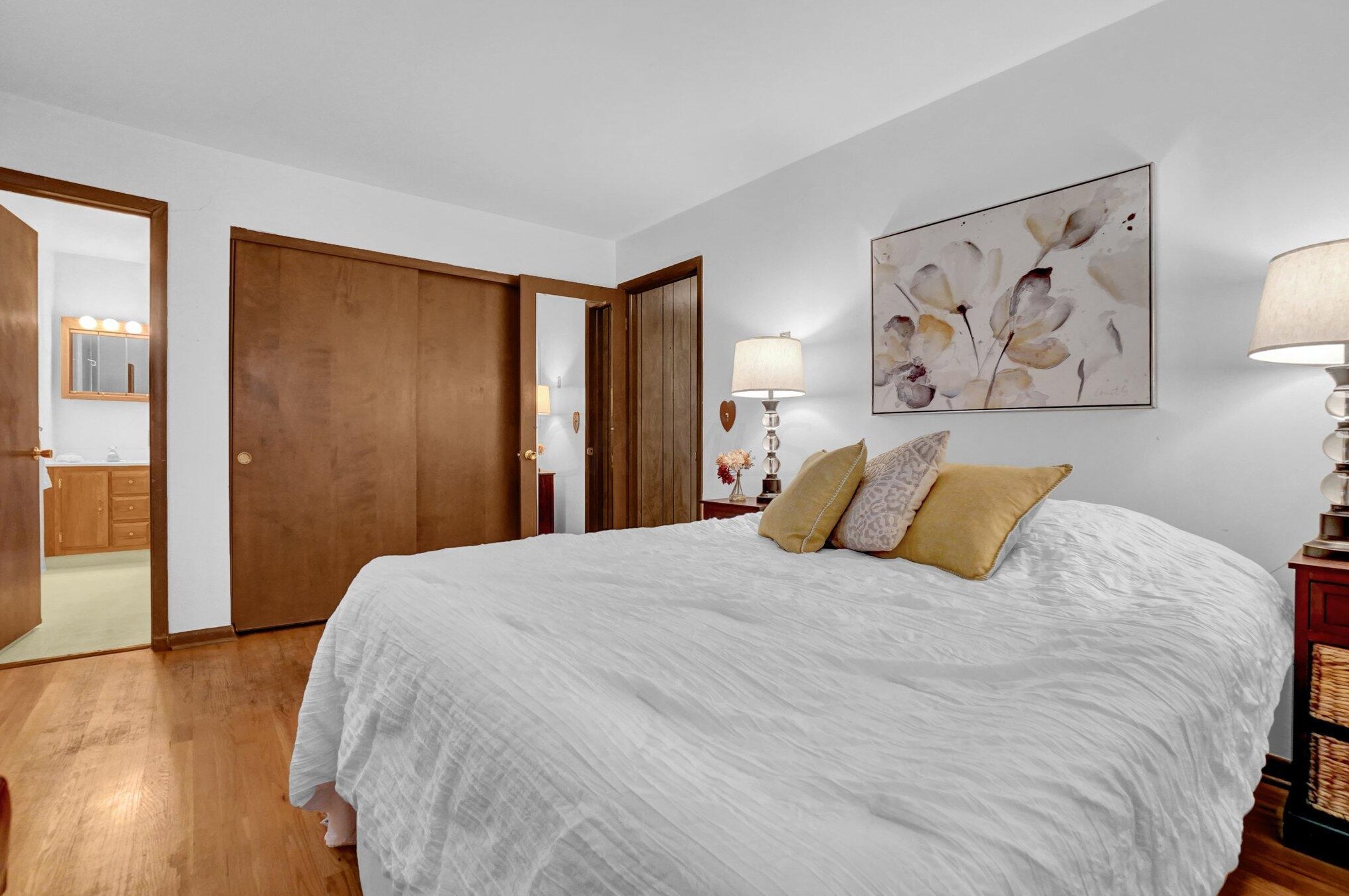 6569 Bosworth Sq, Columbus OH 43229-1328 exterior