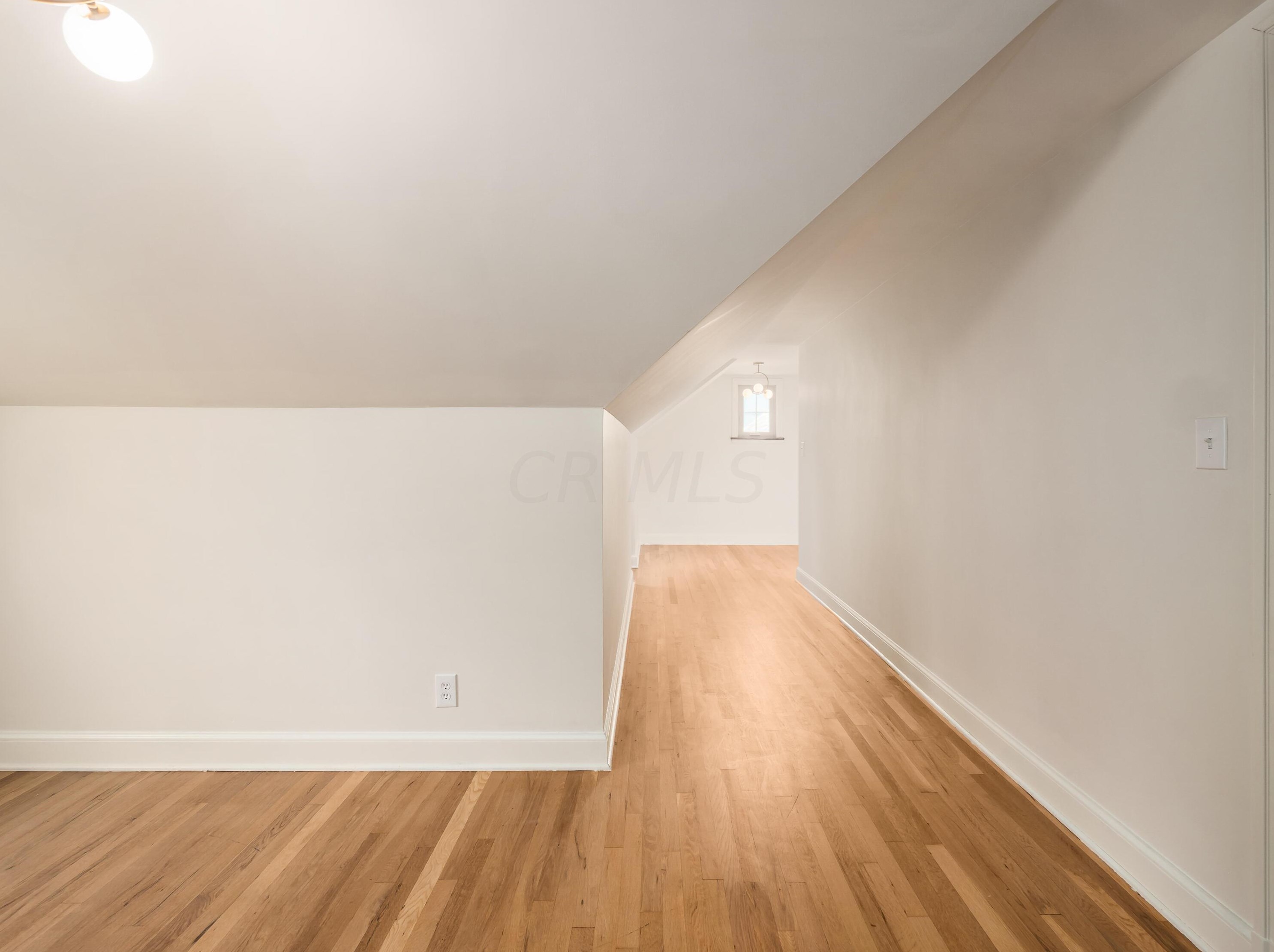 2529 Broad St, Columbus OH  43204-3322 exterior