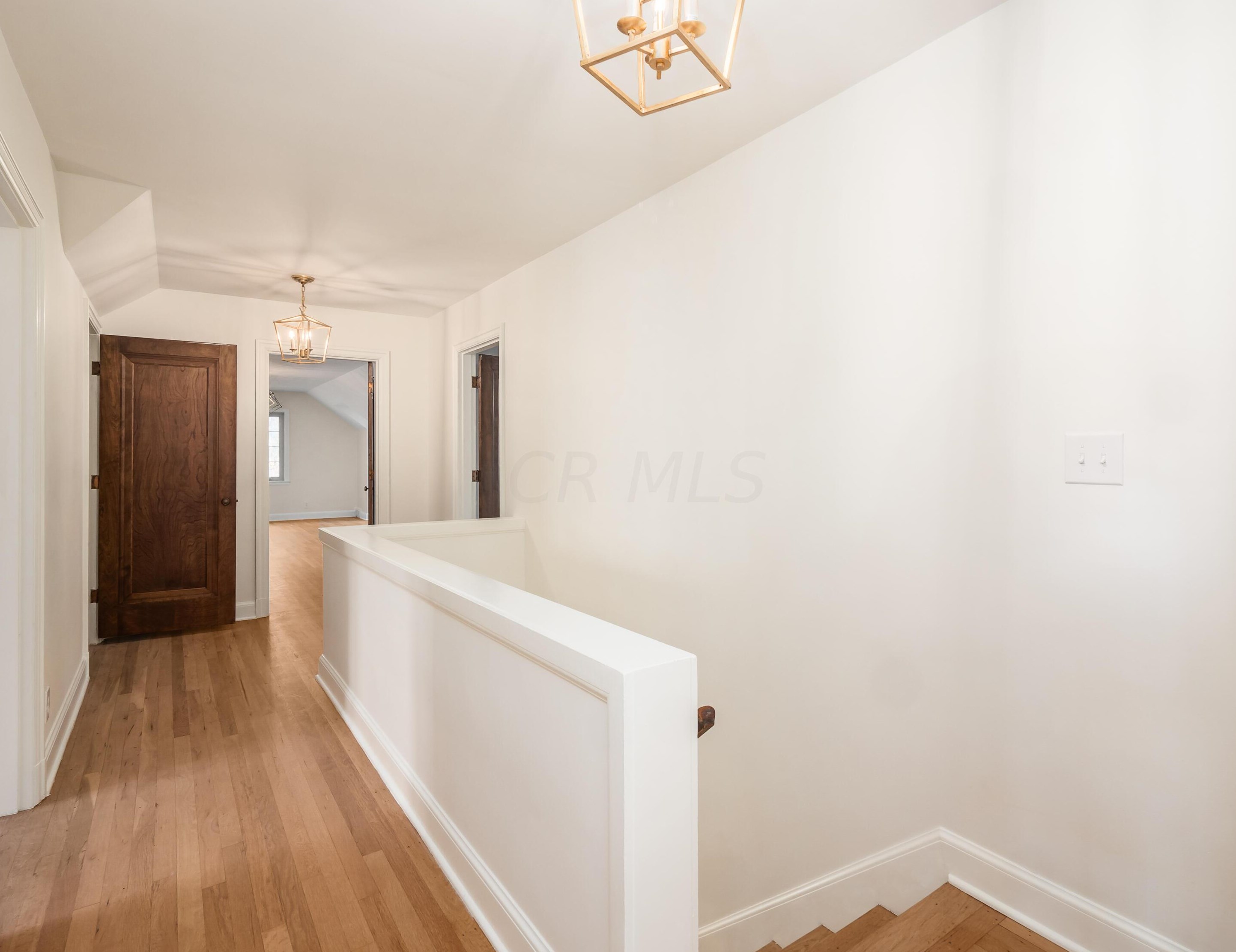 2529 Broad St, Columbus OH  43204-3322 exterior