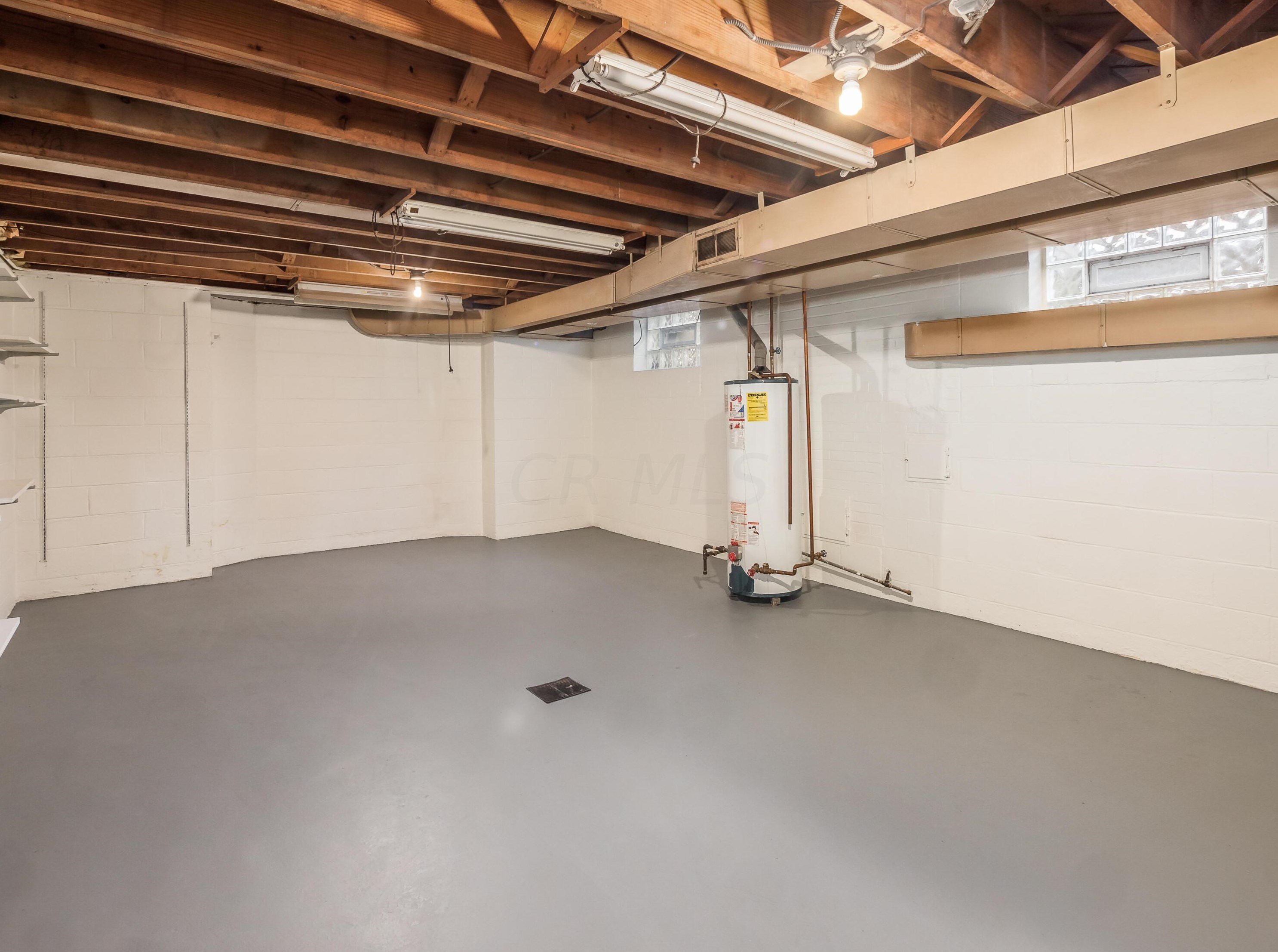 2529 Broad St, Columbus OH  43204-3322 exterior