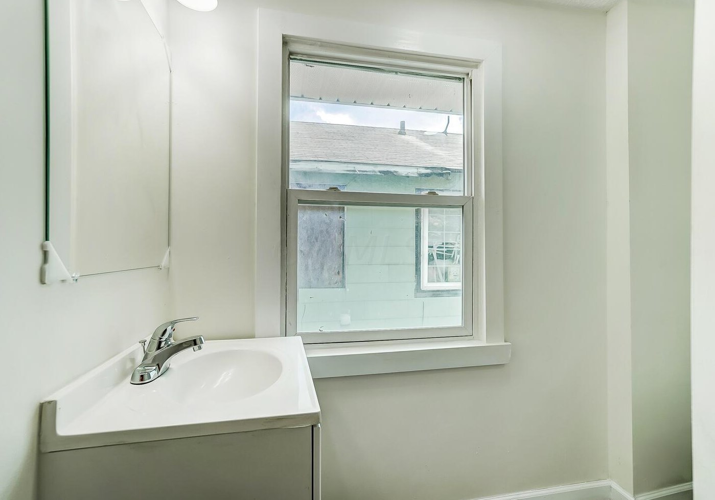 1163 20th Ave, Columbus OH  43211-2507 exterior