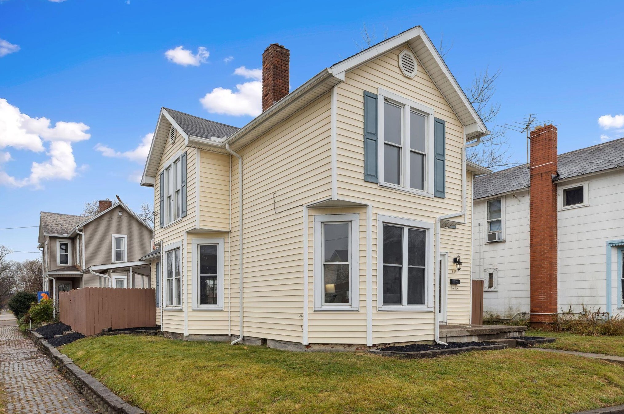 432 High St, Lancaster, OH 43130-4429