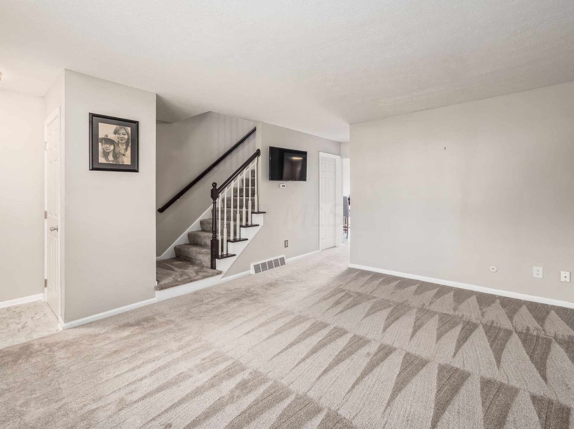 3503 Sunset Dr, Columbus OH 43221-1715 exterior