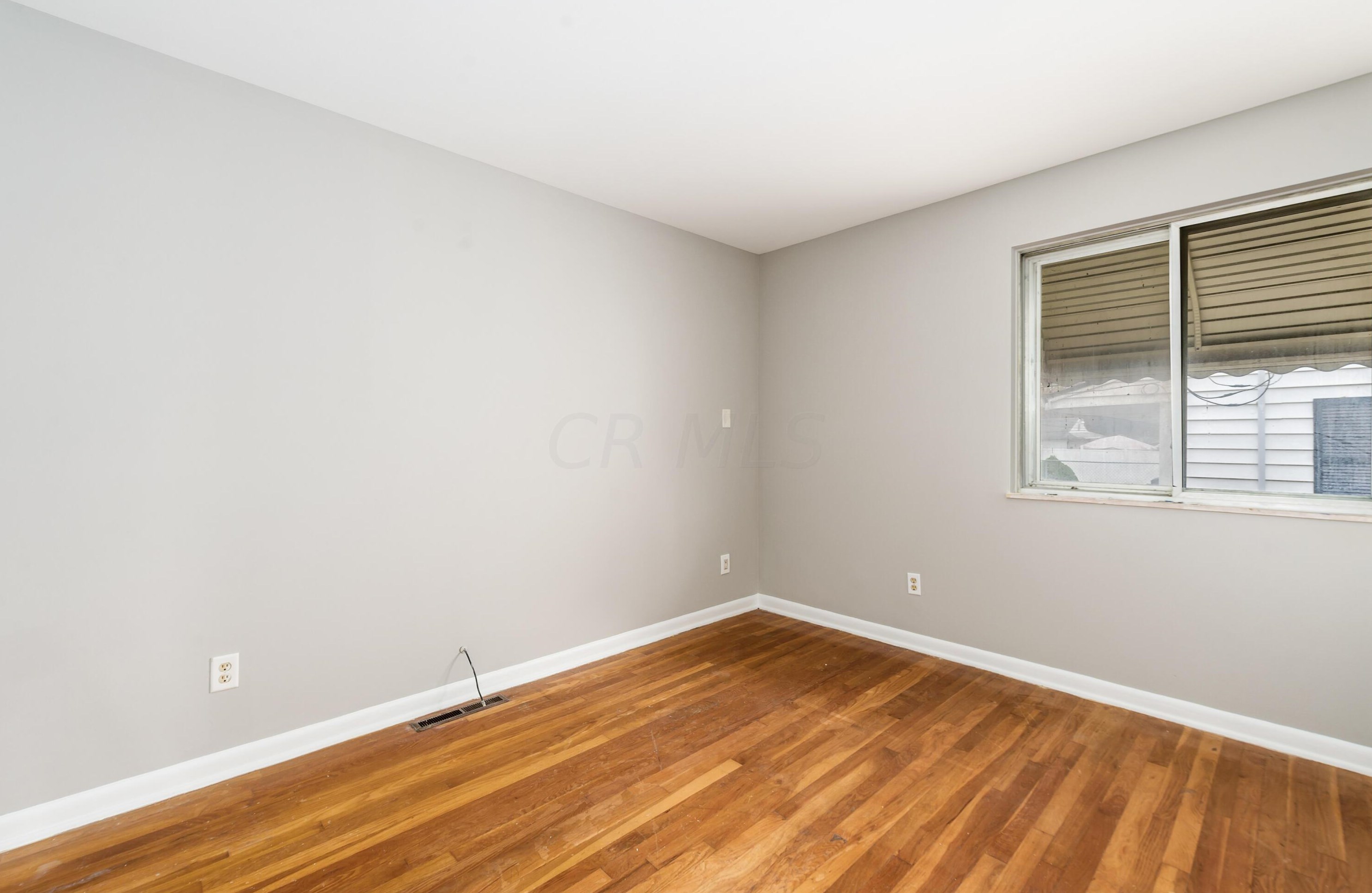 1866 Pannell Ave, Columbus OH 43207-1654 exterior