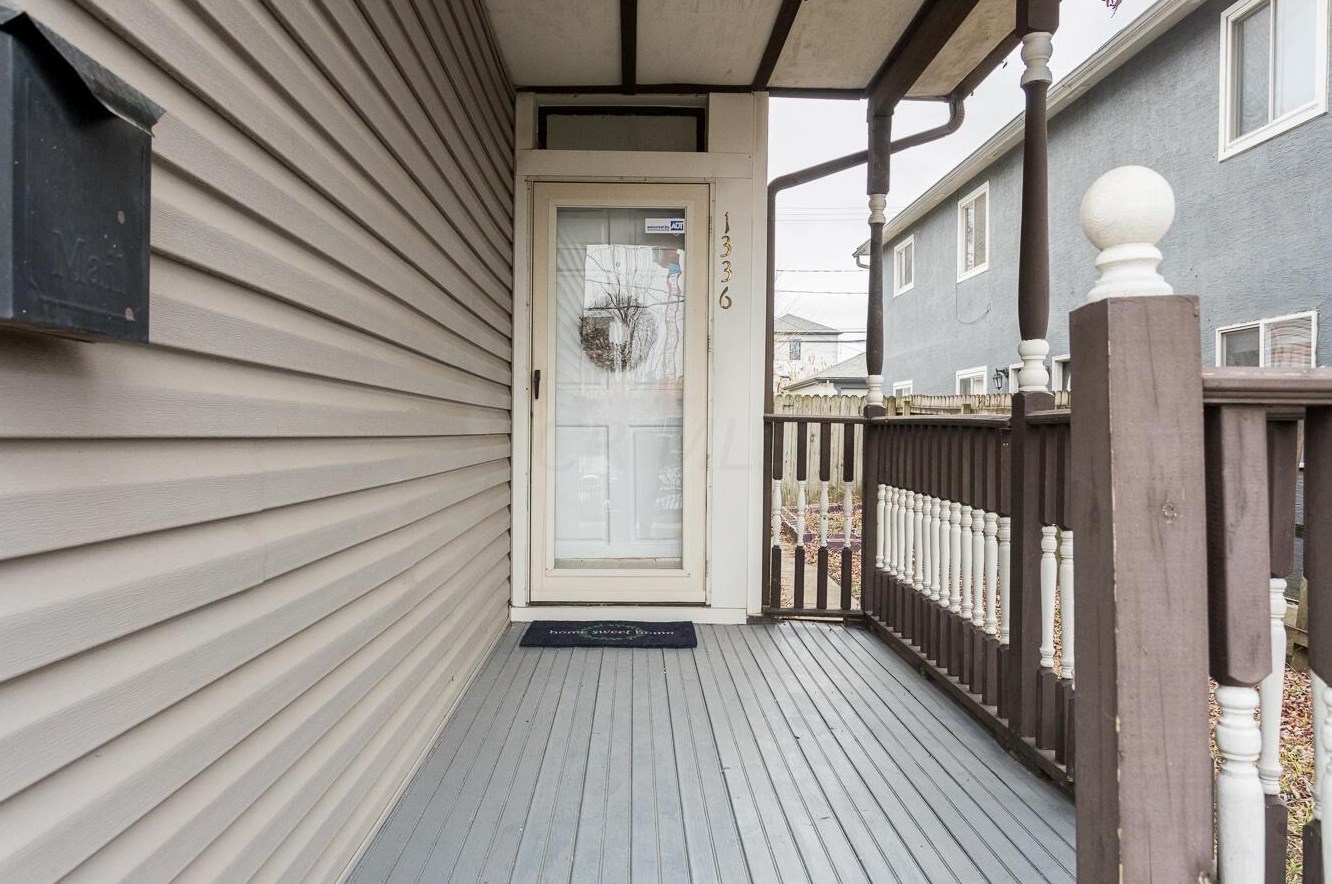 1336 Courtland Ave, Columbus, OH 43201-2831