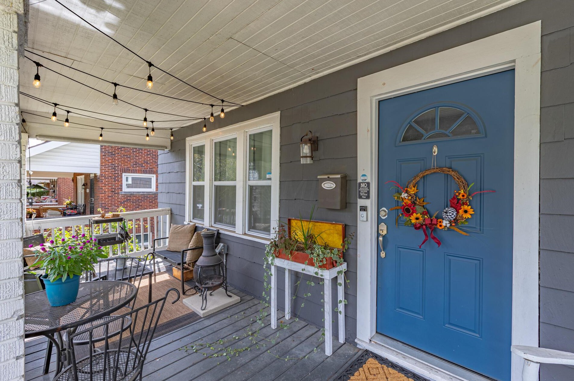 1091 Miller Ave, Columbus, OH 43206-1737