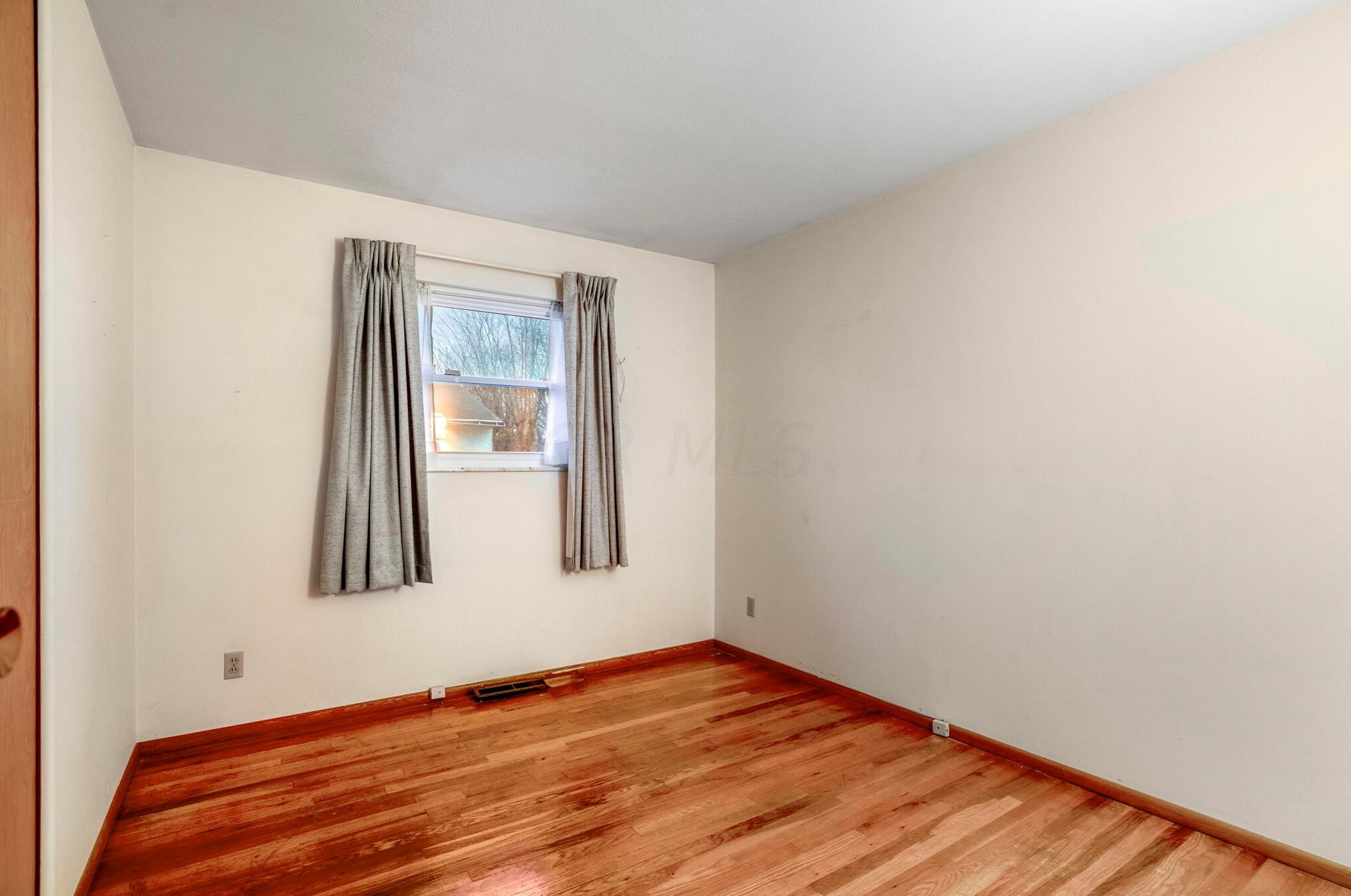 1835 Stetson Rd, Columbus OH 43232-2837 exterior