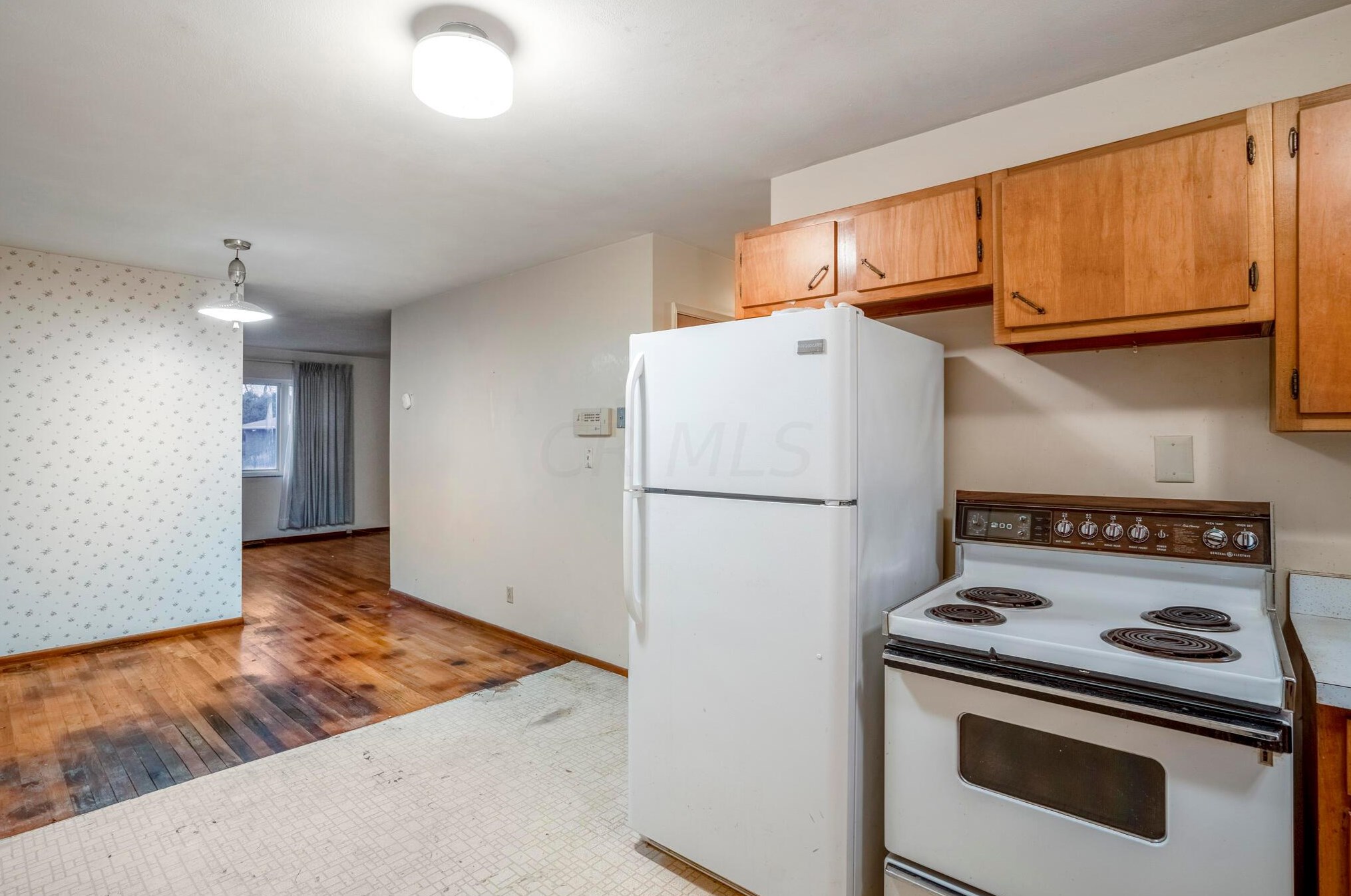 1835 Stetson Rd, Columbus OH 43232-2837 exterior